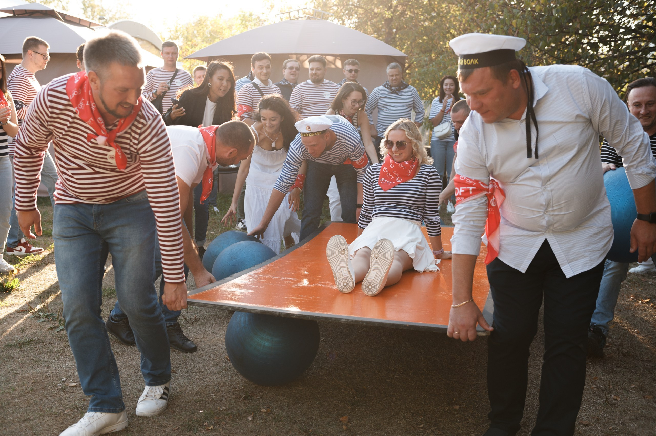 Веранда для проведения корпоратива, тимбилдинга по Ярославскому ш. Банкетный зал Веранда в Якушево у озера для свадеб, юбилеев, корпоративов. Официальный сайт