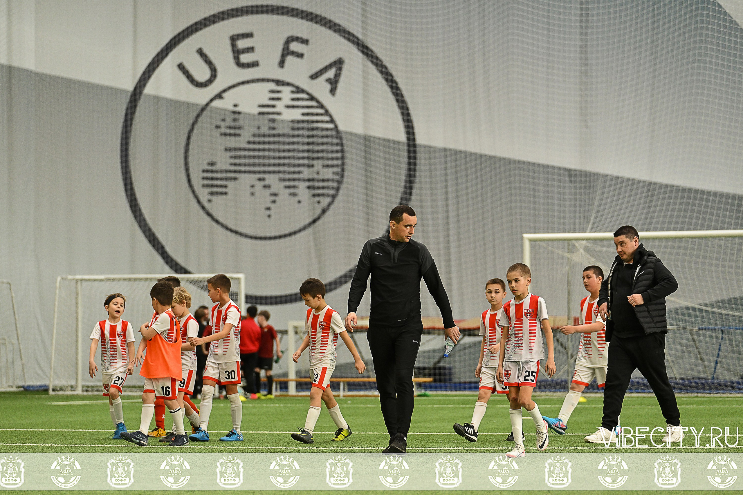 КУБОК БАЛТИЙСКОЙ ЛИГИ ПО МИНИ-ФУТБОЛУ U9 ЗЛ. VIBECITY.RU Вайб Сити Ру Фоторепортажи Фотоотчеты Калининград