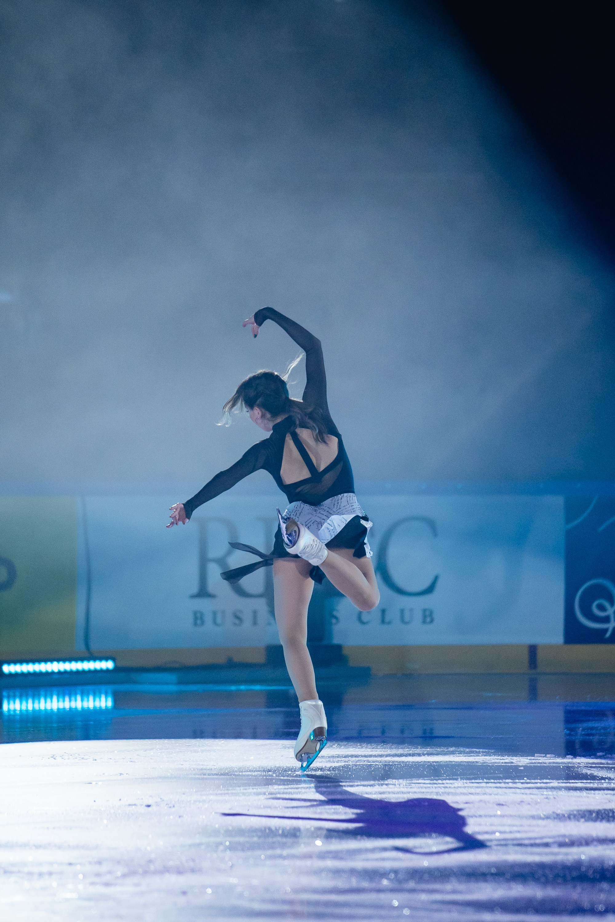 Шоу «Чемпионы на льду» в Новосибирске. Воробьева Ксения — Спортивный и танцевальный фотограф Новосибирск