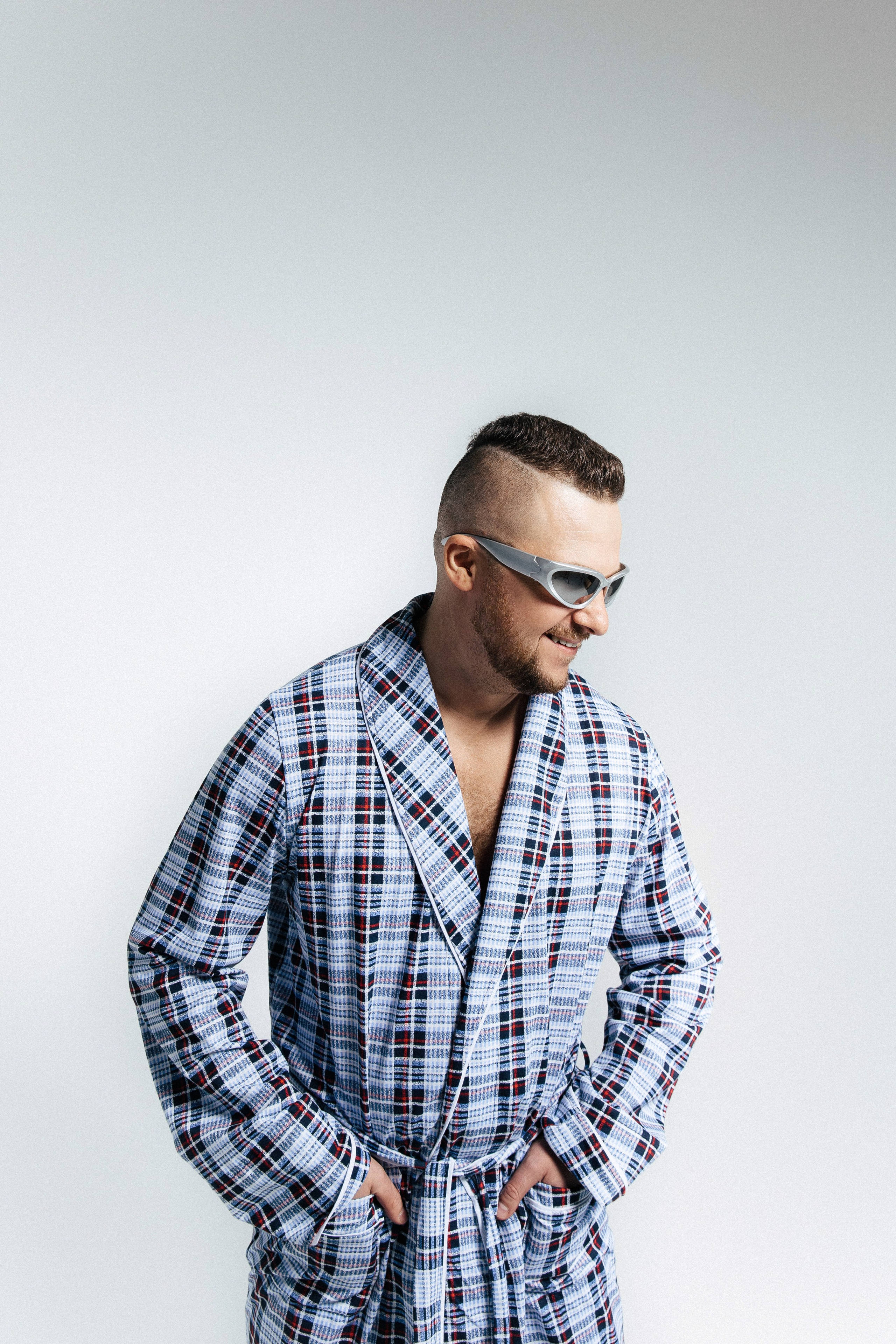 Батя в здании. Фотограф в Новосибирске и Москве