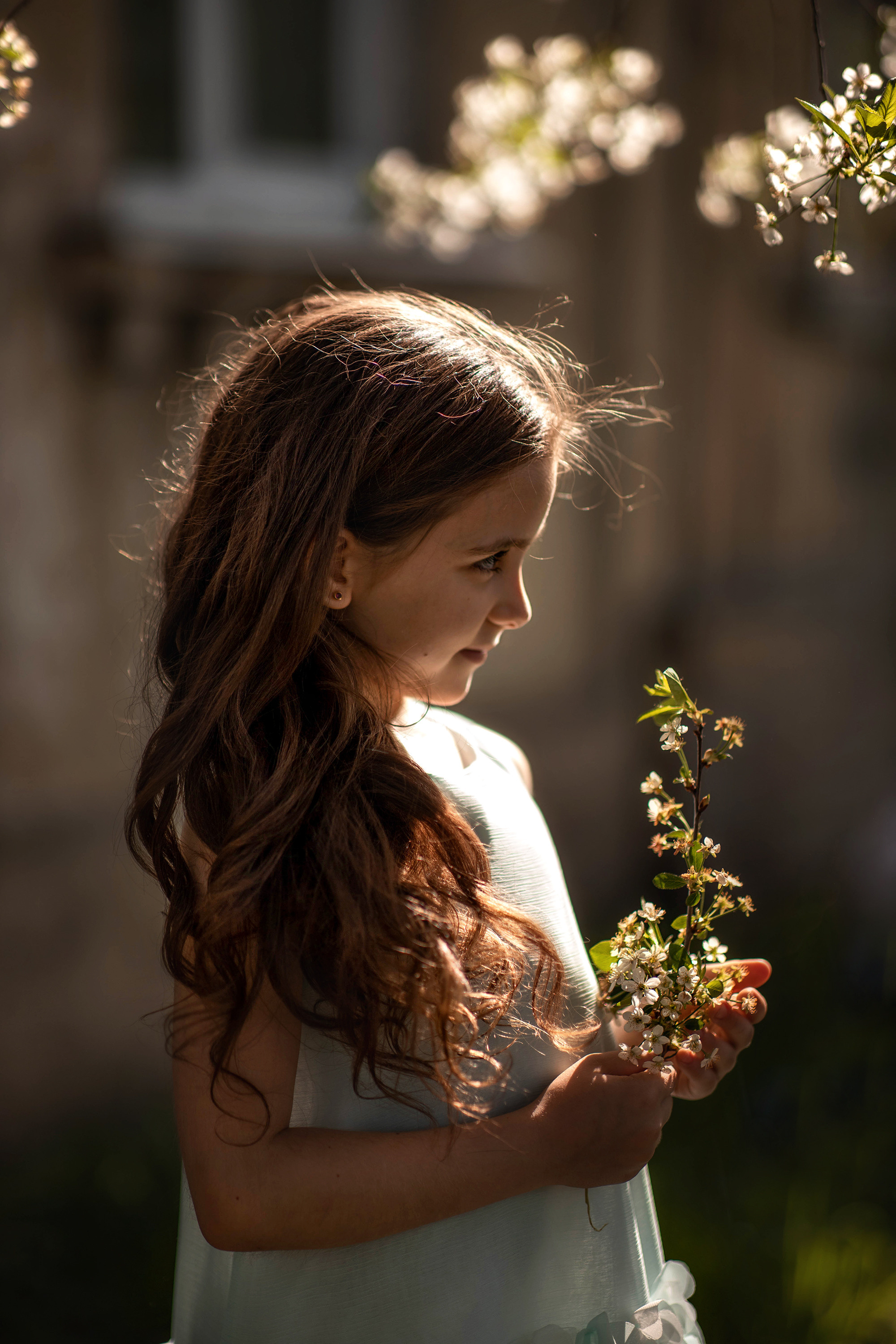 Цветение, фото в цветении, девочка, эмоции, весна, платье, фотограф, детский фотограф