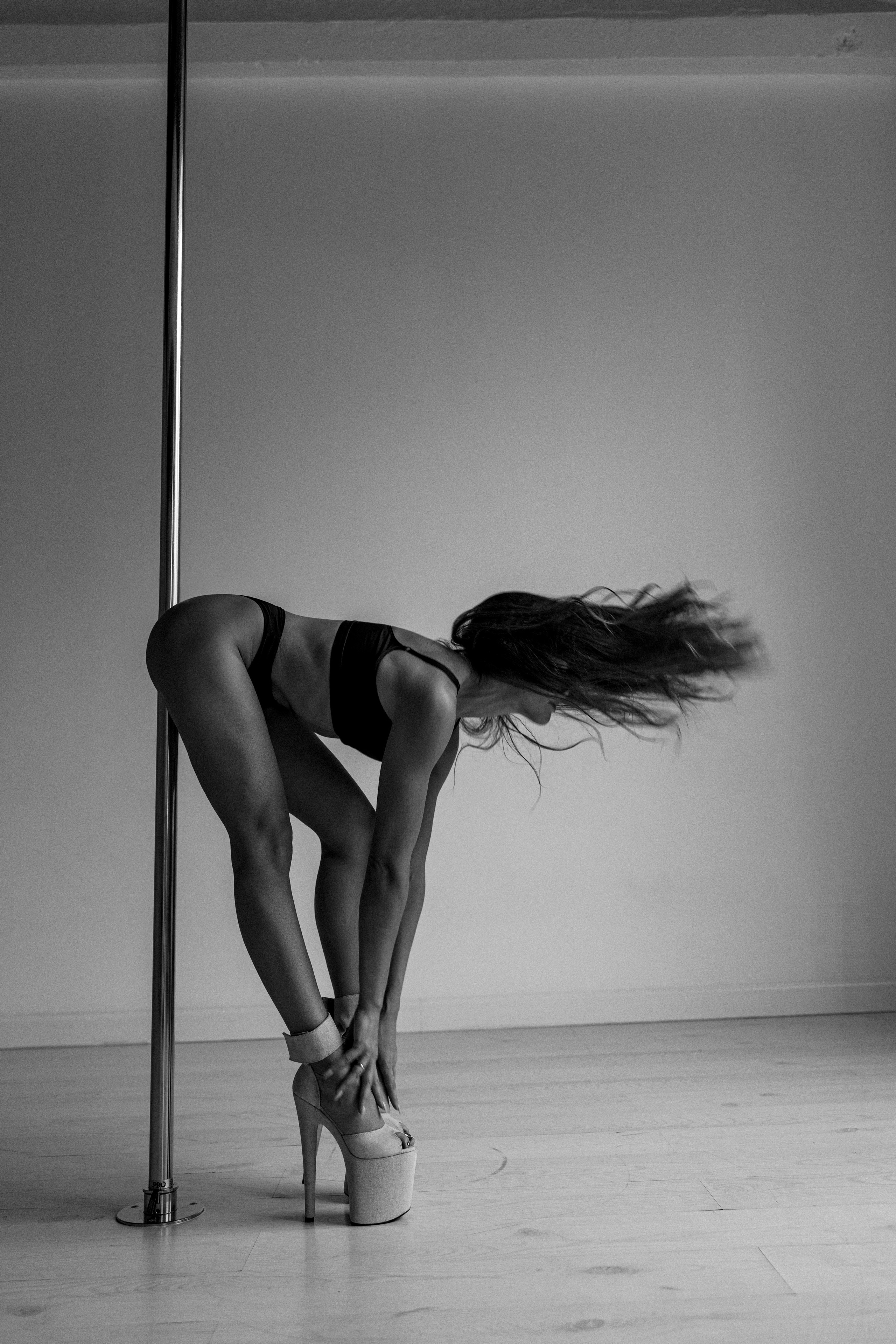 фотосессия на пилоне, пилон, полспорт, полденс, девушка на шесте, танцы на шесте, одежда для пилона, pole, polesport, poledance, polegirl, premium pole, premiumpole, premiumpolewear, премиумполденс, премиум пол, фотосъемка с пилоном, девушка с пилоном, фотосессия красивой девушки, спортивная девушка, диета