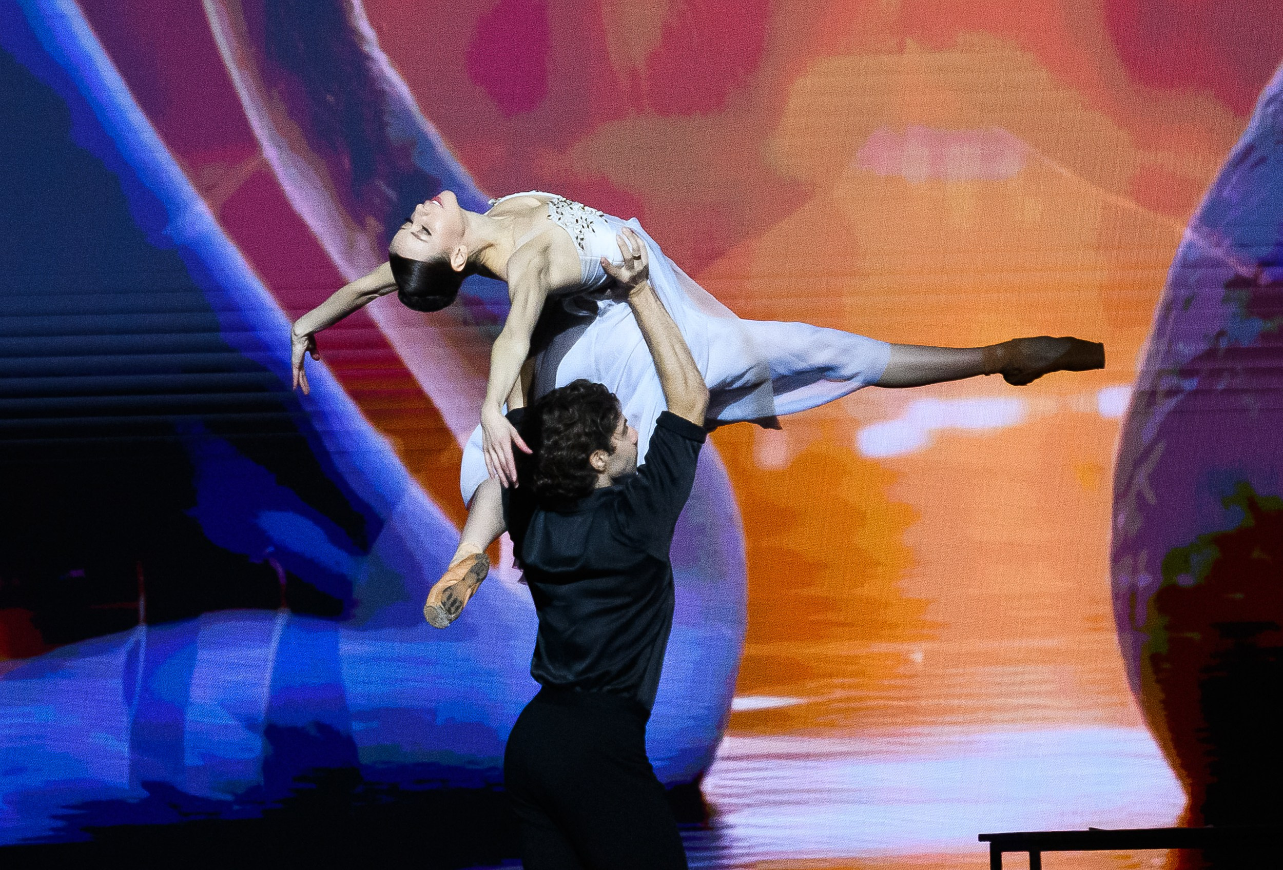 Пластический спектакль «НАВАЖДЕНИЕ» Ирины Виннер