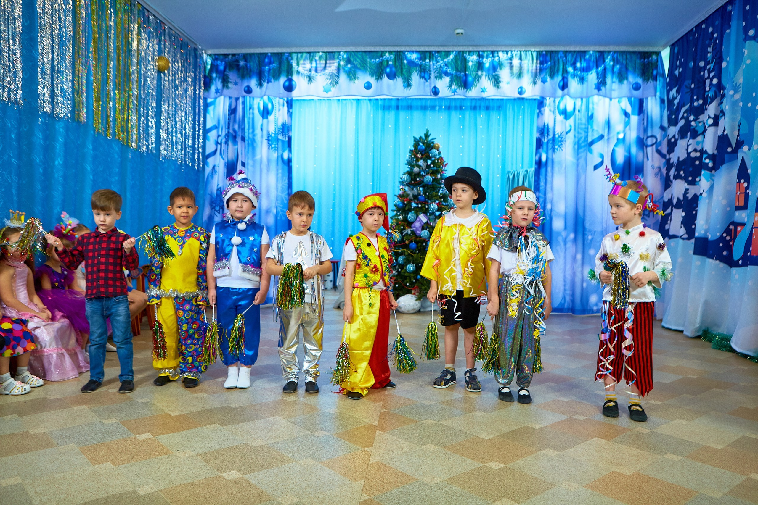 Новогодний утренник. Выпускной альбом Новосибирск