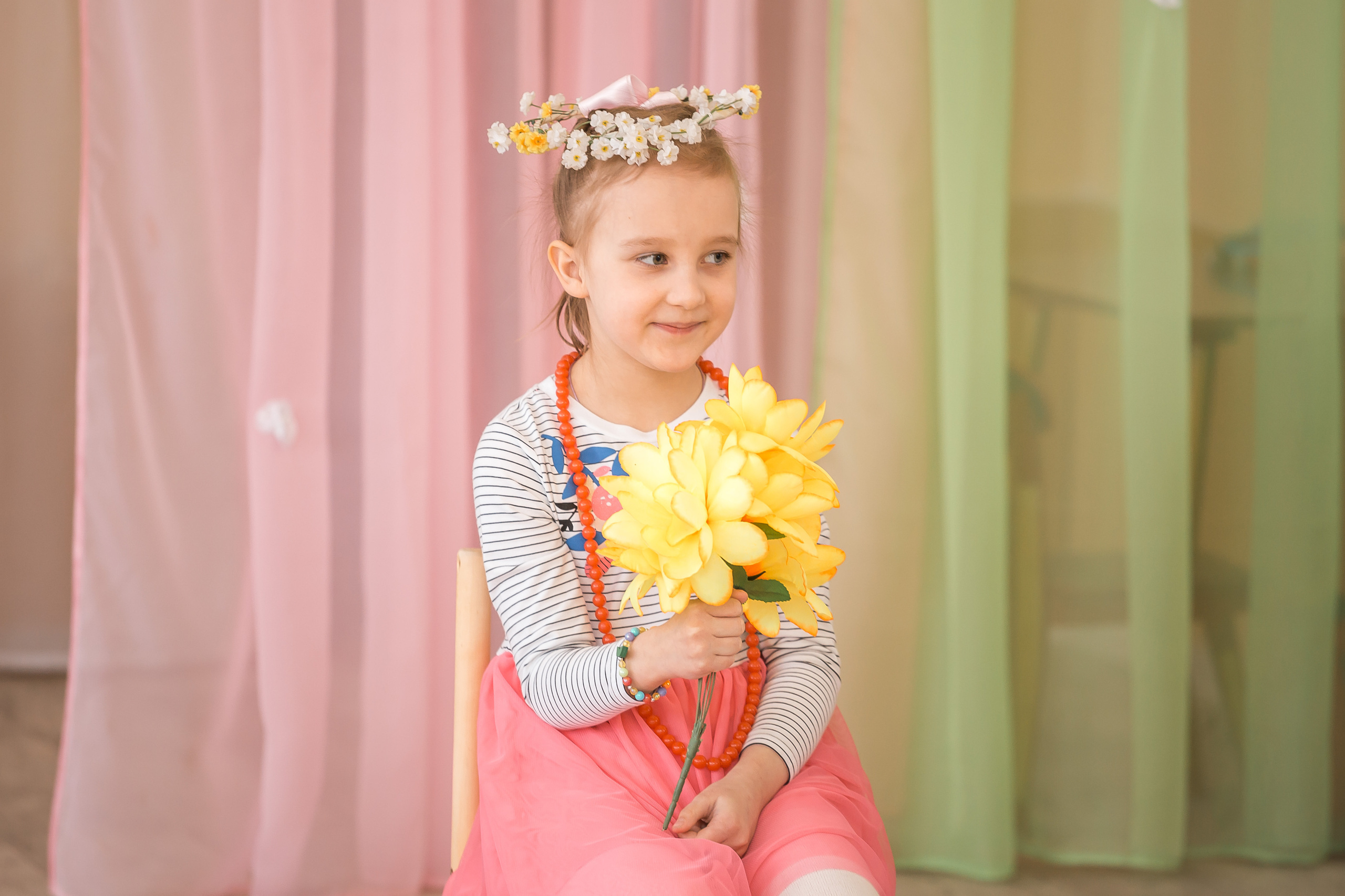 Для школ и детских садов. Фотографиня Мария Дикова