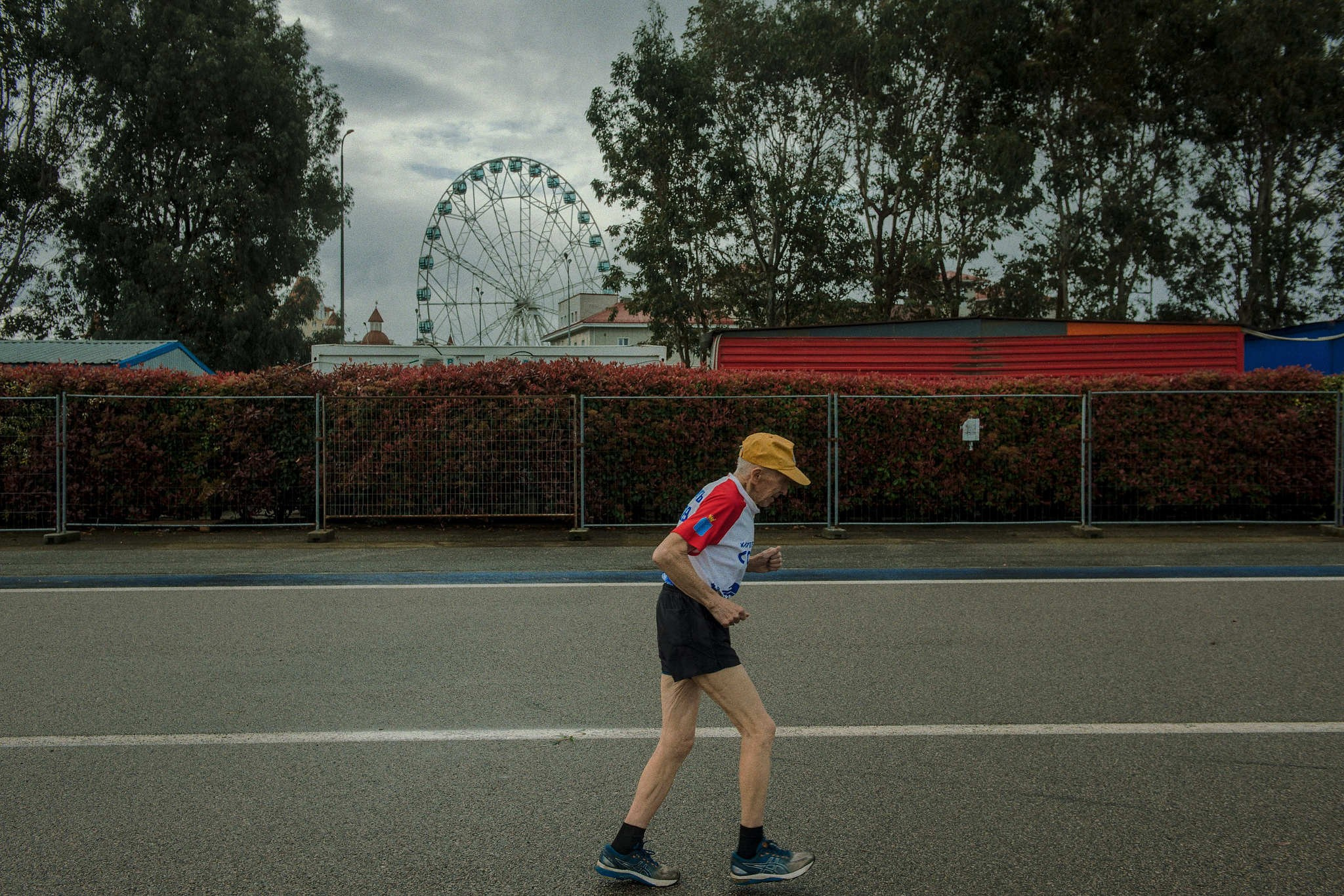 Чемпионат России по полумарафону. Сириус Автодром 2026. Репортажный фотограф в Сочи — Михаил Мордасов