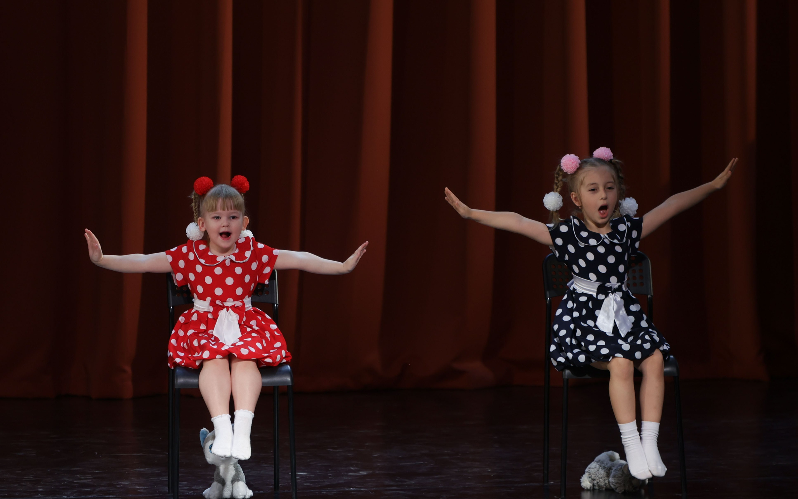 Фестиваль хореографического искусства «КУБОК ЛЕГЕНДЫ — 2025». Выпускные альбомы и школьный фотограф в Подольске, Троицке, Щербинке, Москве и Московской области