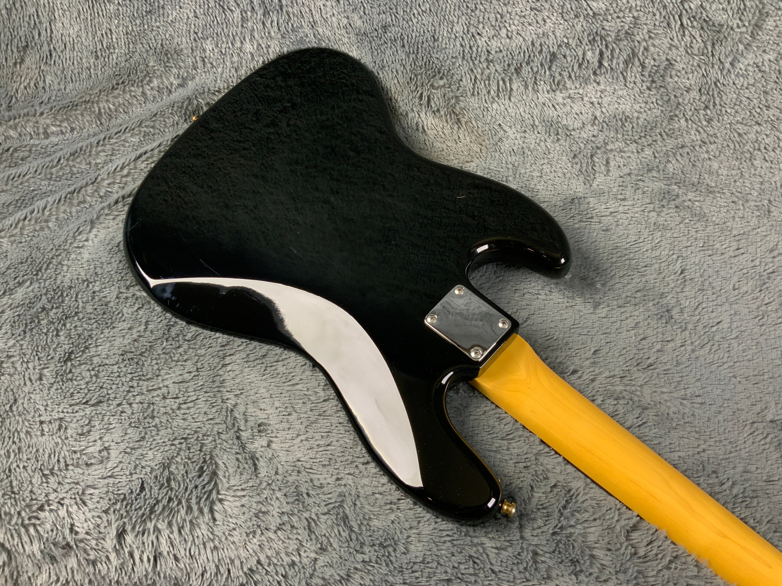 Grass Roots Jazz Bass