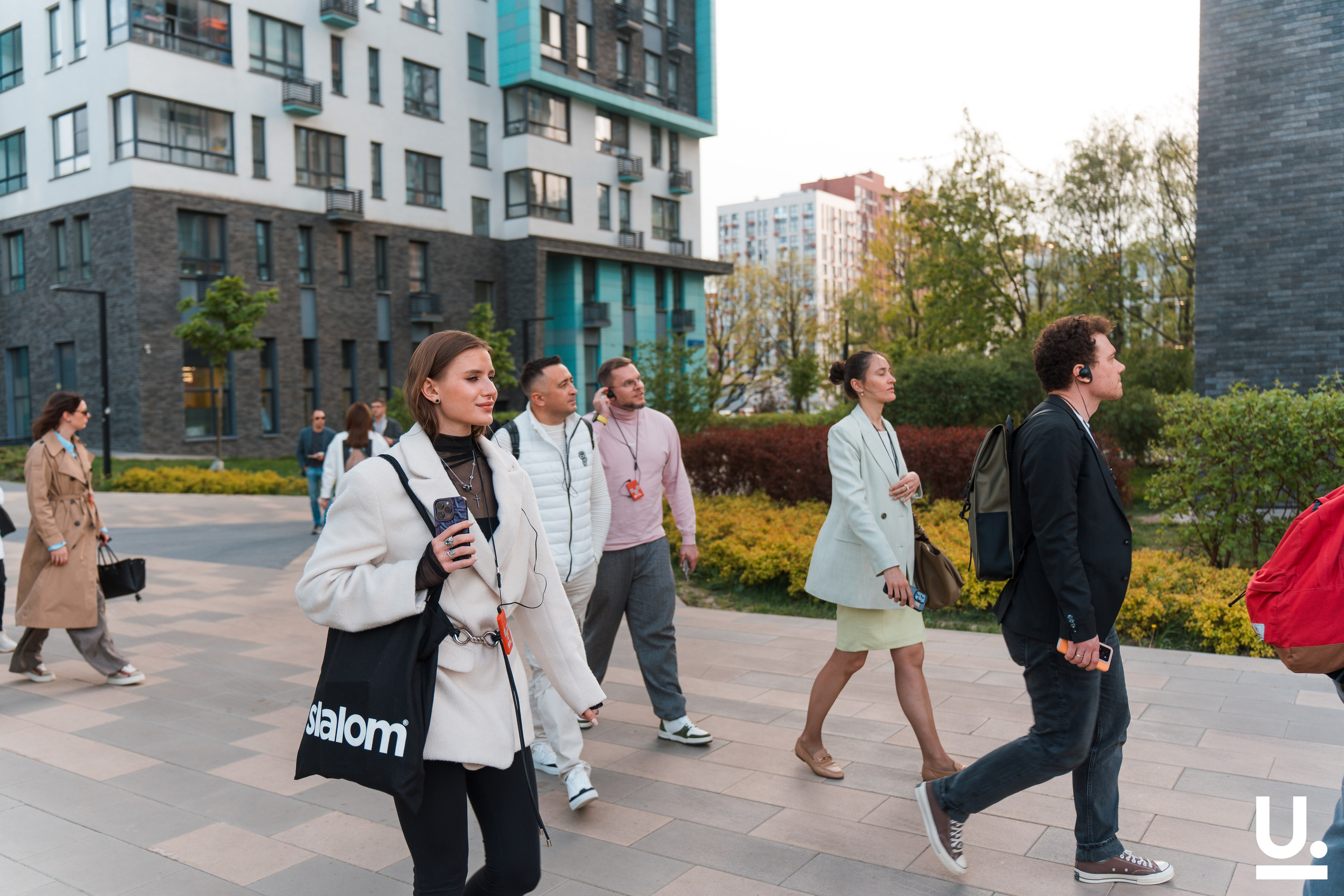 Репортажная съемка в Москве. A101. Репортажный фотограф в Москве Вадим Галанин