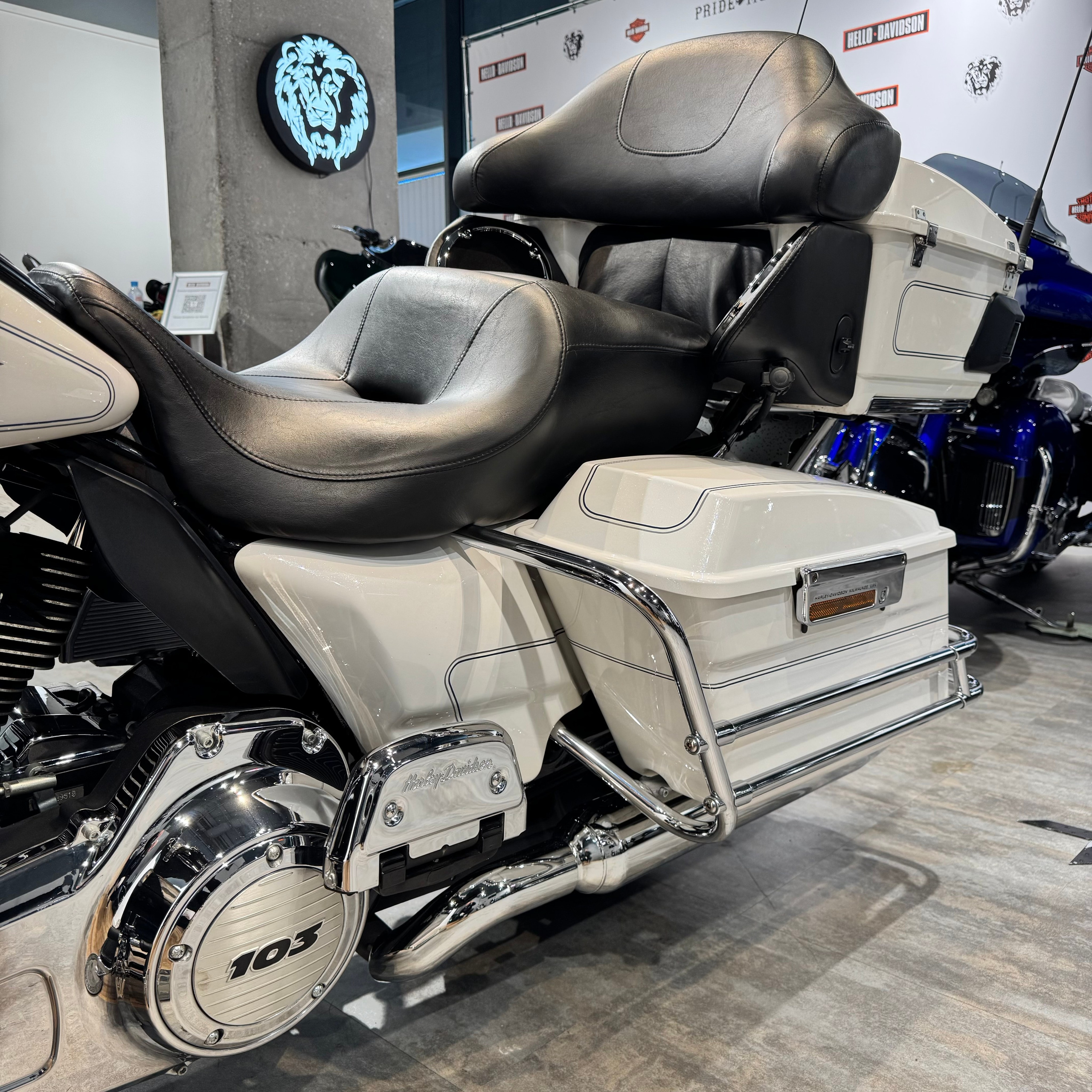 Мотоциклы Harley-Davidson 103 Electra Glide Ultra ABS (Touring) — купить мотоцикл. Hello Davidson, Москва. Только хорошие мотоциклы…