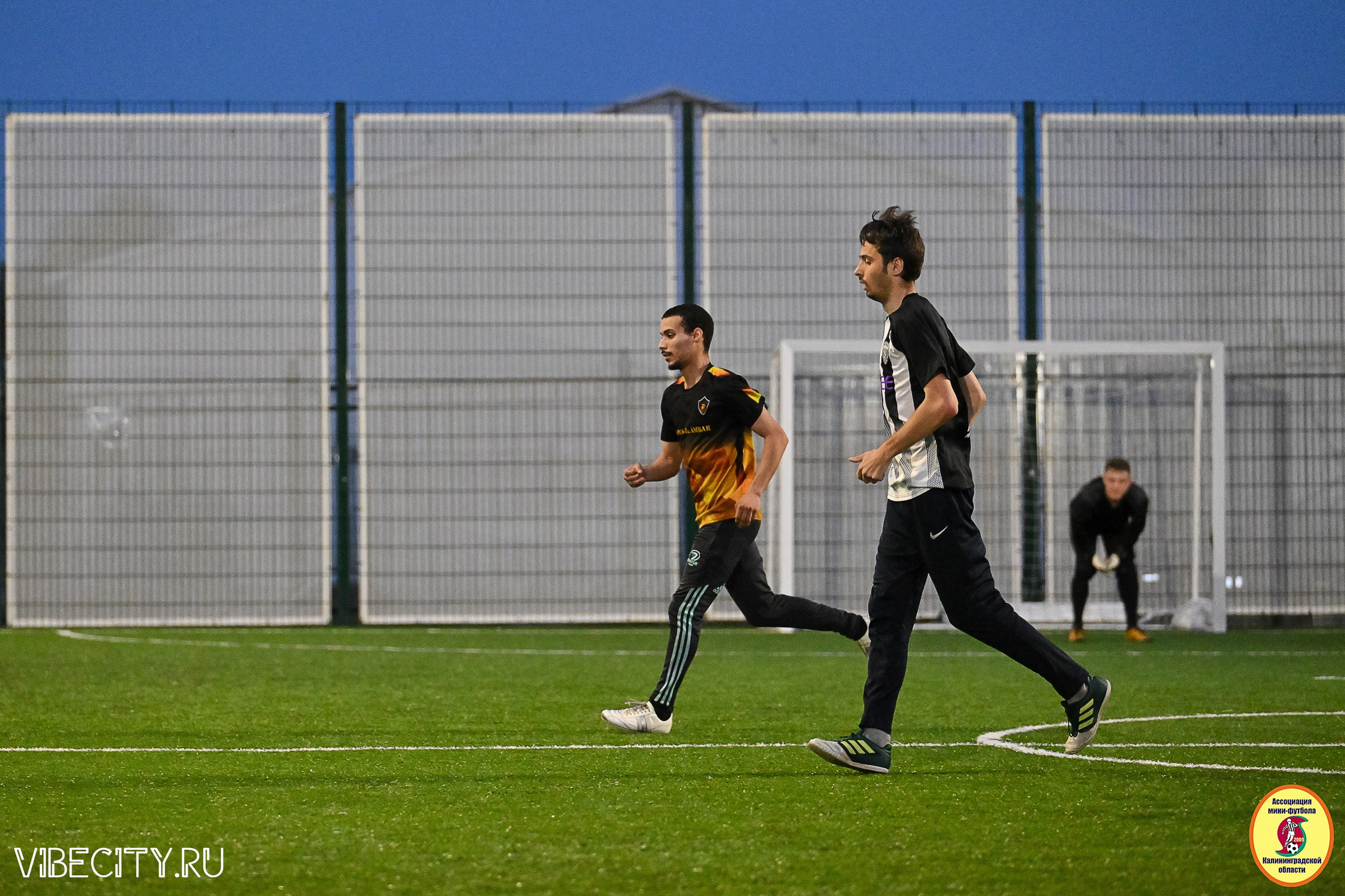 ИГРЫ МИНИ-ФУТБОЛЬНОЙ И КОРПОРАТИВНОЙ ЛИГИ. VIBECITY.RU Вайб Сити Ру Фоторепортажи Фотоотчеты Калининград