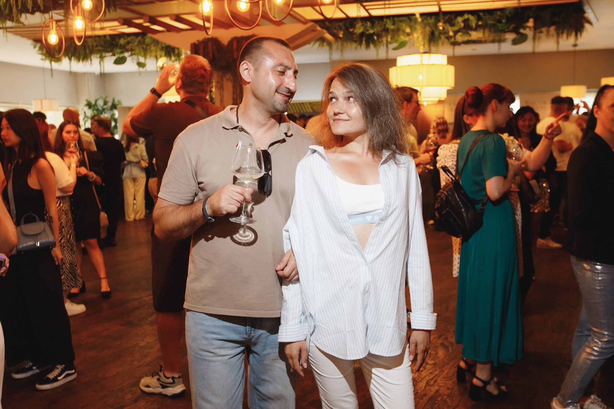 ФЕСТИВАЛЬ РОССИЙСКОГО ВИНА. СВОИ. ФОТООТЧЕТЫ-СОБЫТИЯ-МЕСТА