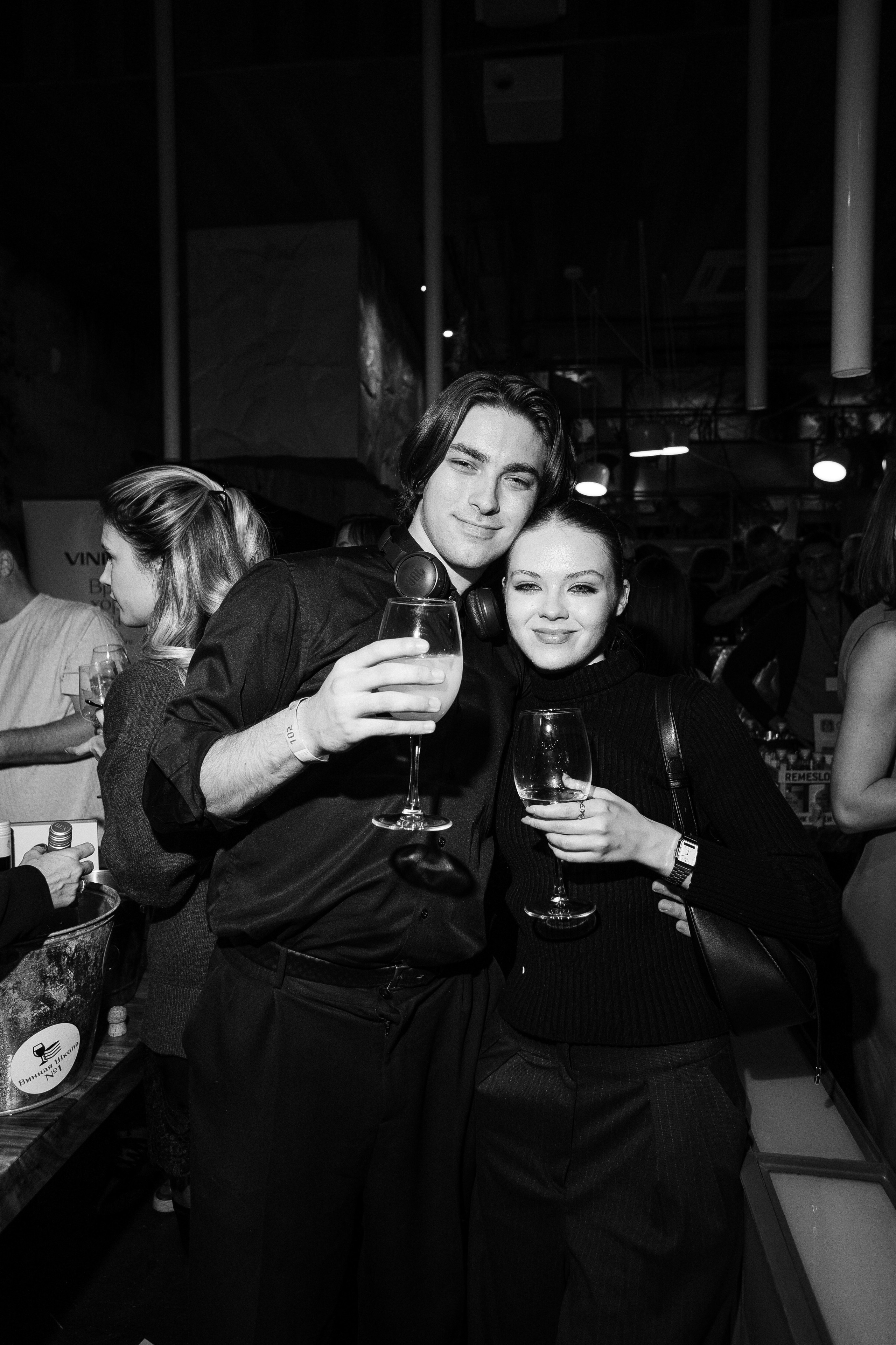 ВИННЫЙ ФЕСТИВАЛЬ. СВОИ. ФОТООТЧЕТЫ-СОБЫТИЯ-МЕСТА