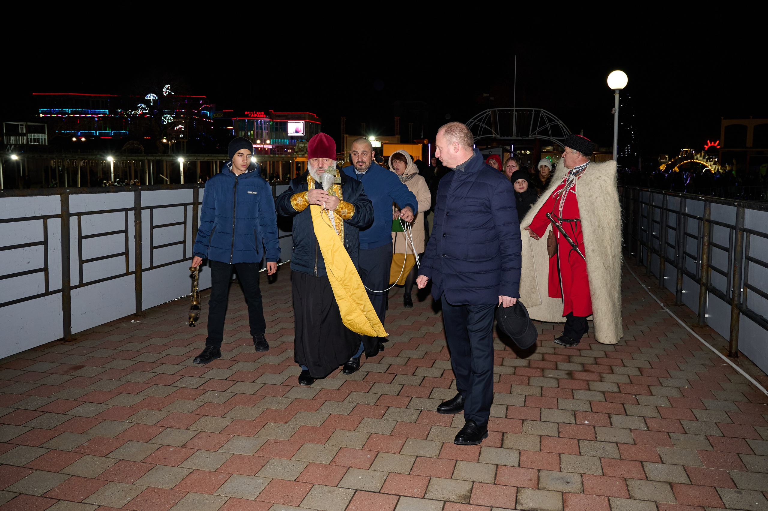 Крещенские купания. Жизнь курорта Кабардинка в фотографиях