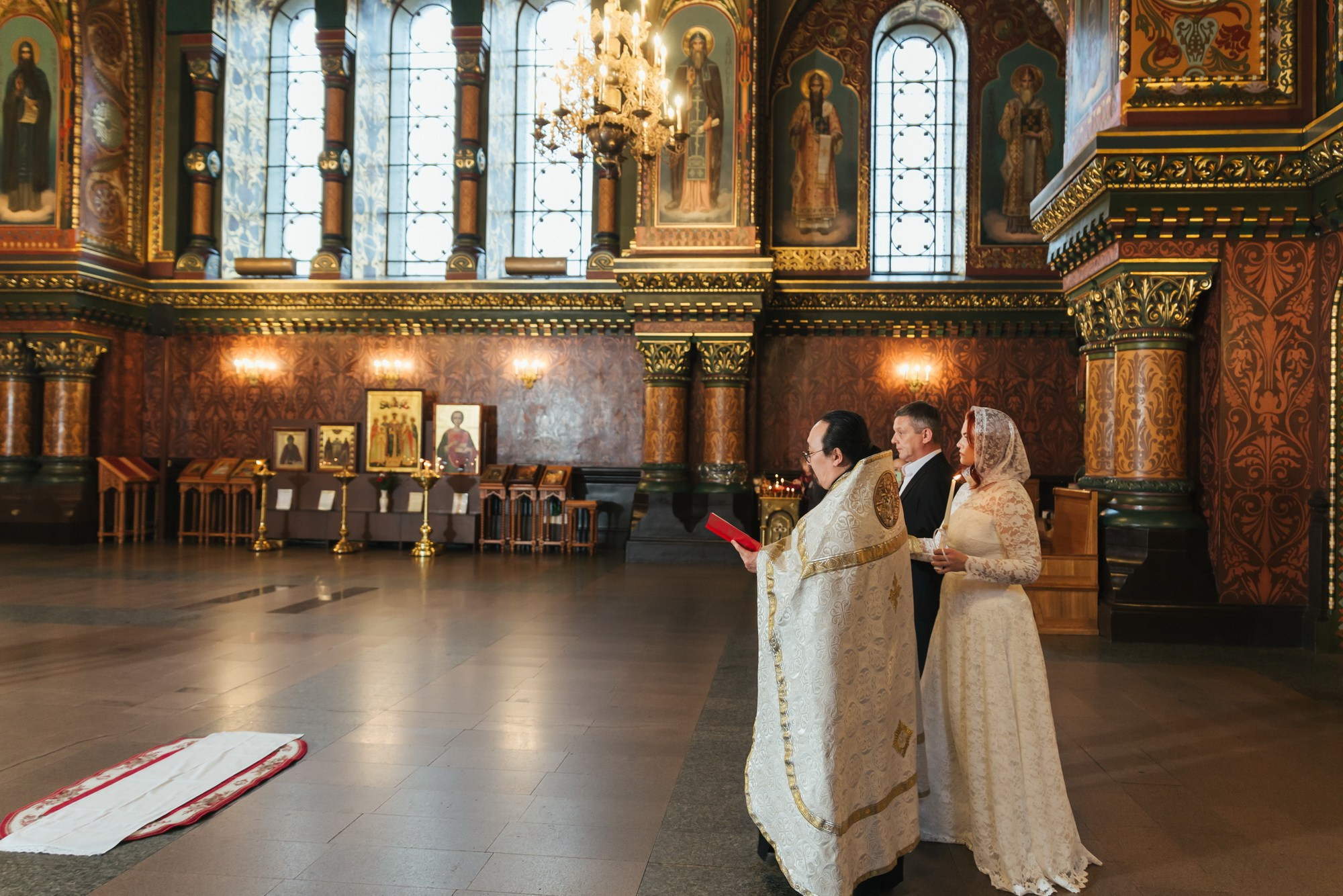 Венчание Церковь Успения Пресвятой Богородицы СПб. Фотограф крещение венчание в Петербурге! Помогает подобрать храм и посоветовал душевного батюшку в СПб