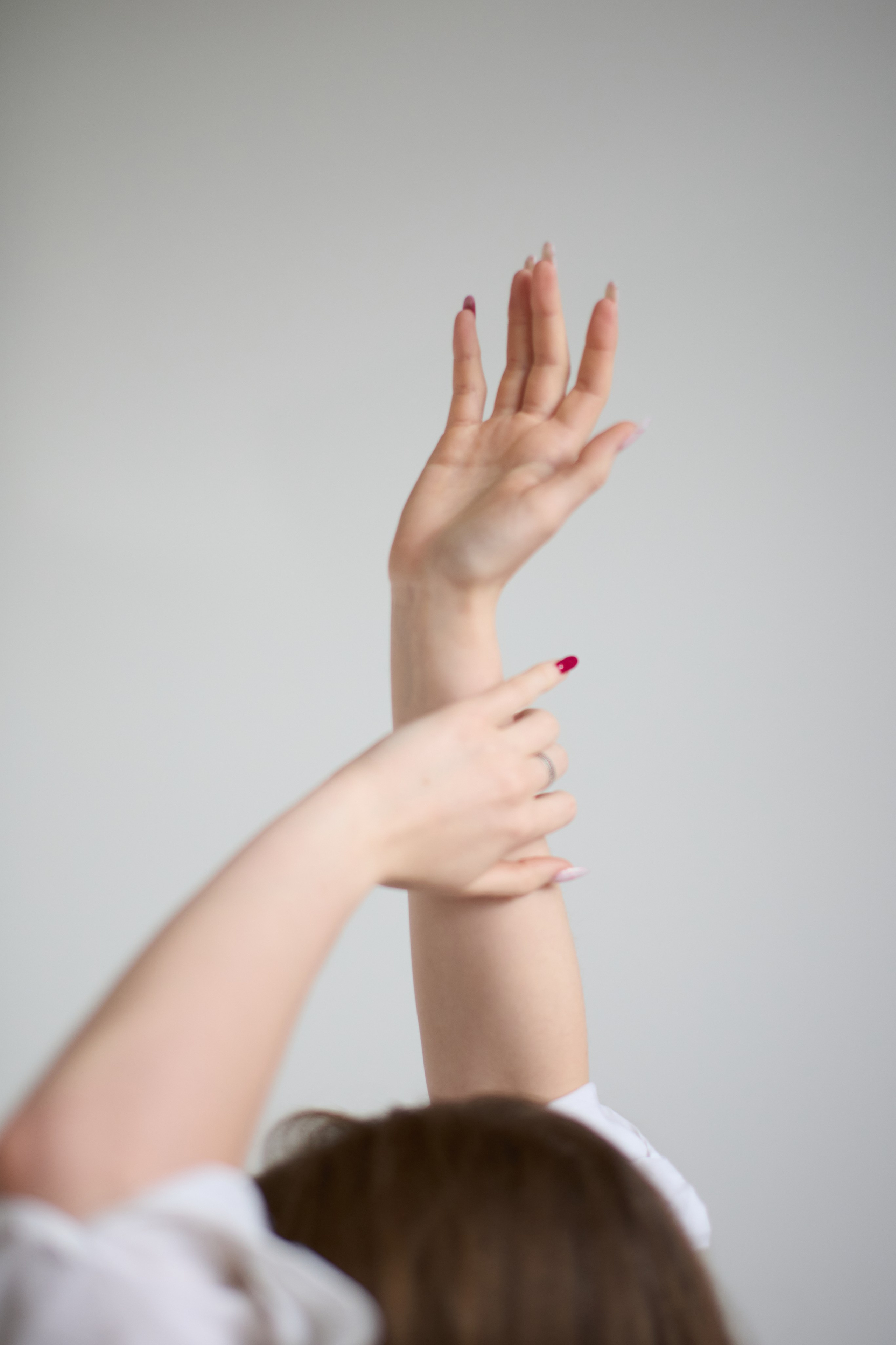 Индивидуальная женская фотосессия в фотостудии для Марины. Репортажный и женский фотограф в Новосибирске