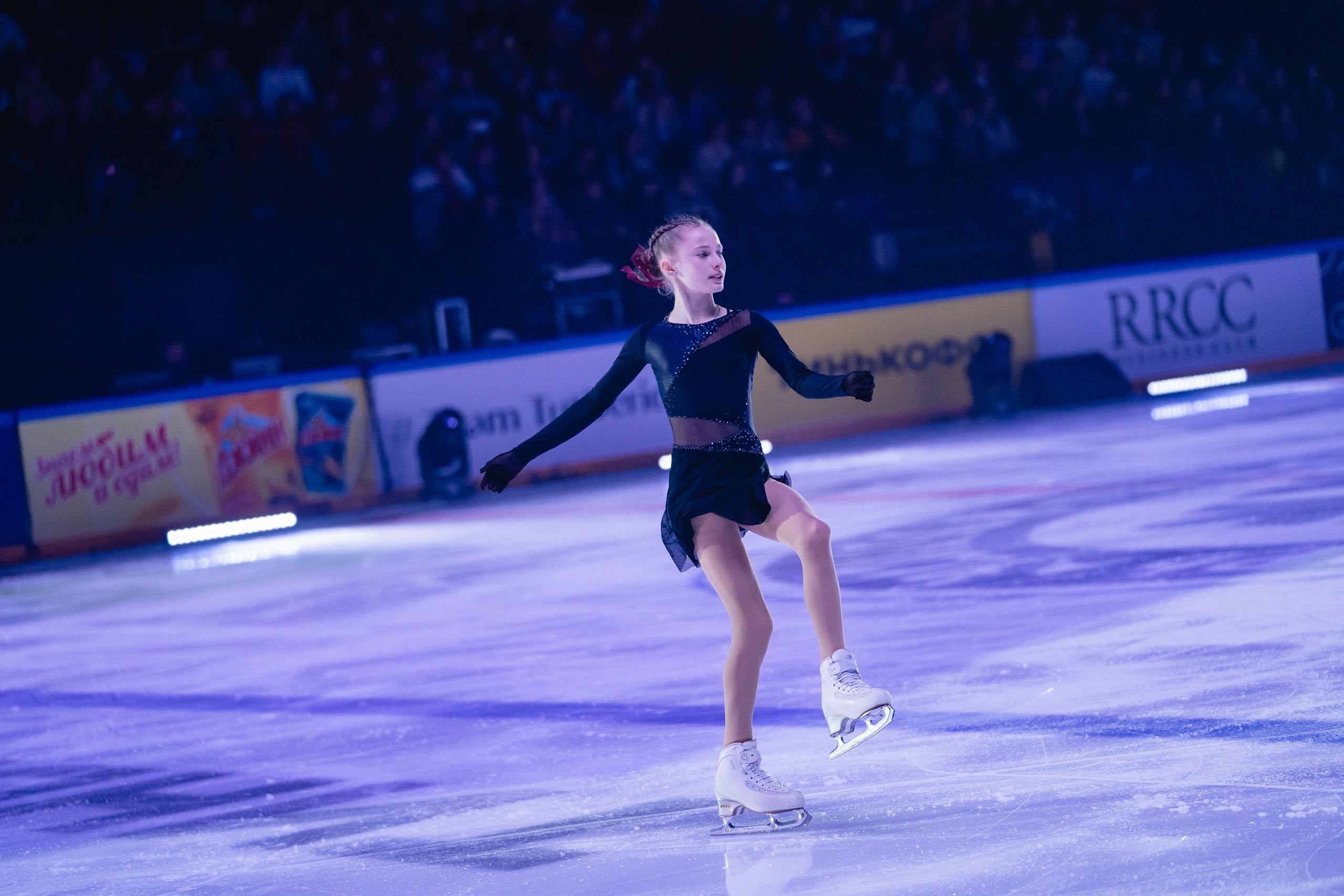 Шоу «Чемпионы на льду» в Новосибирске. Воробьева Ксения — Спортивный и танцевальный фотограф Новосибирск
