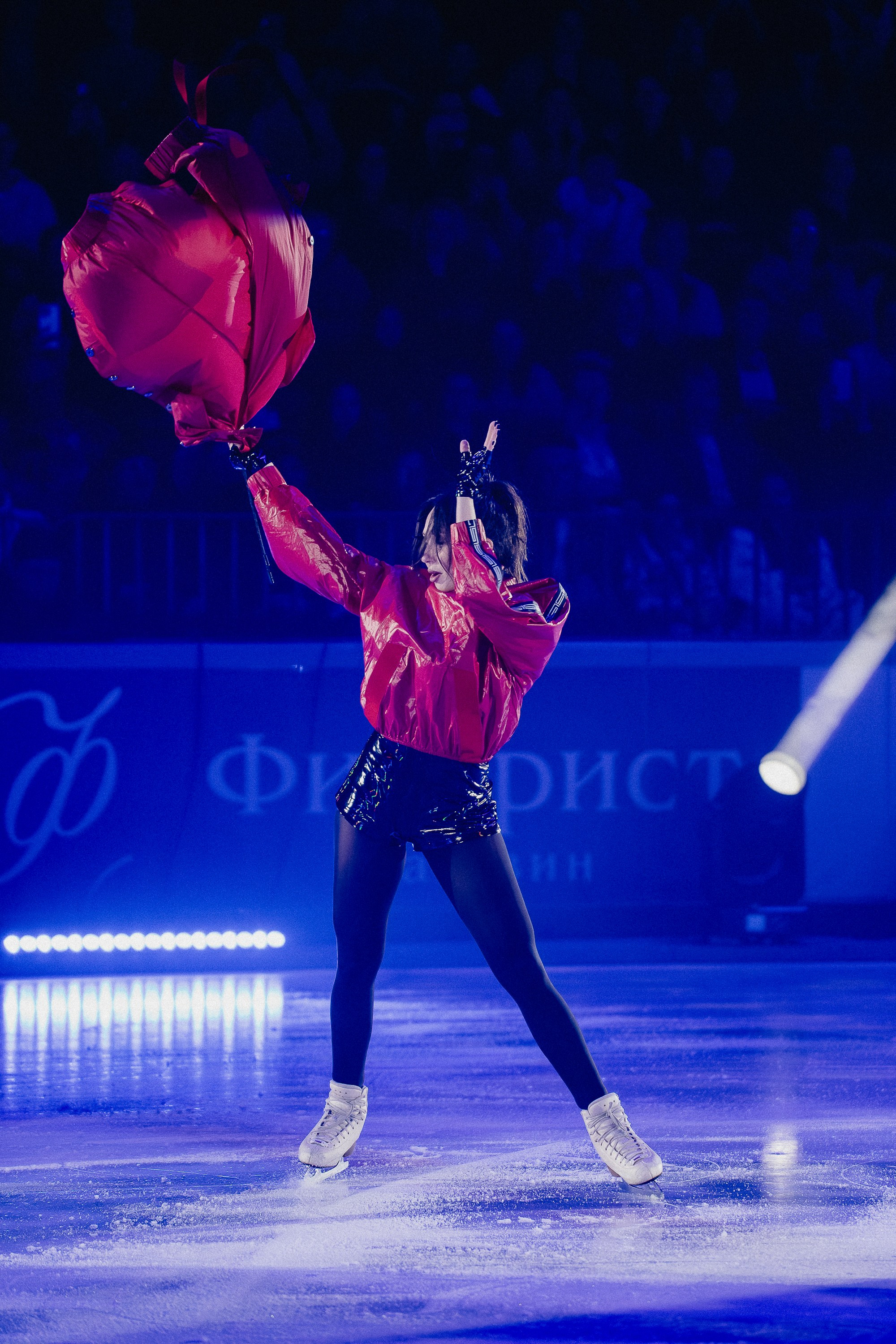 Шоу Этери Тутберидзе в Новосибирске. Воробьева Ксения — Спортивный и танцевальный фотограф Новосибирск