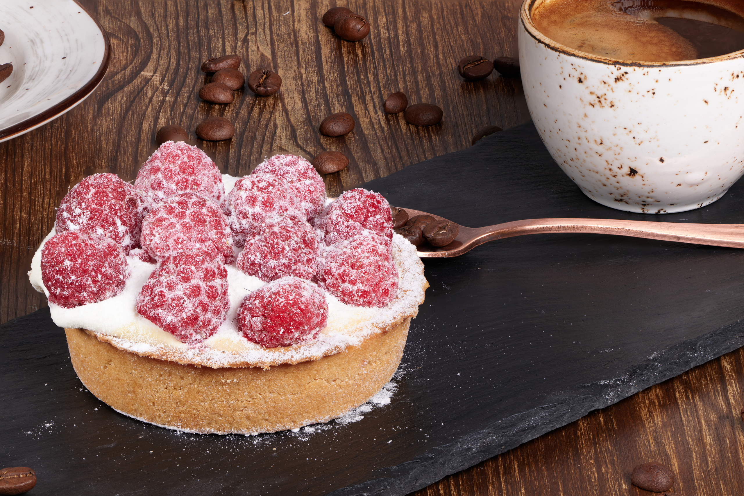 Малиновая тарталетка