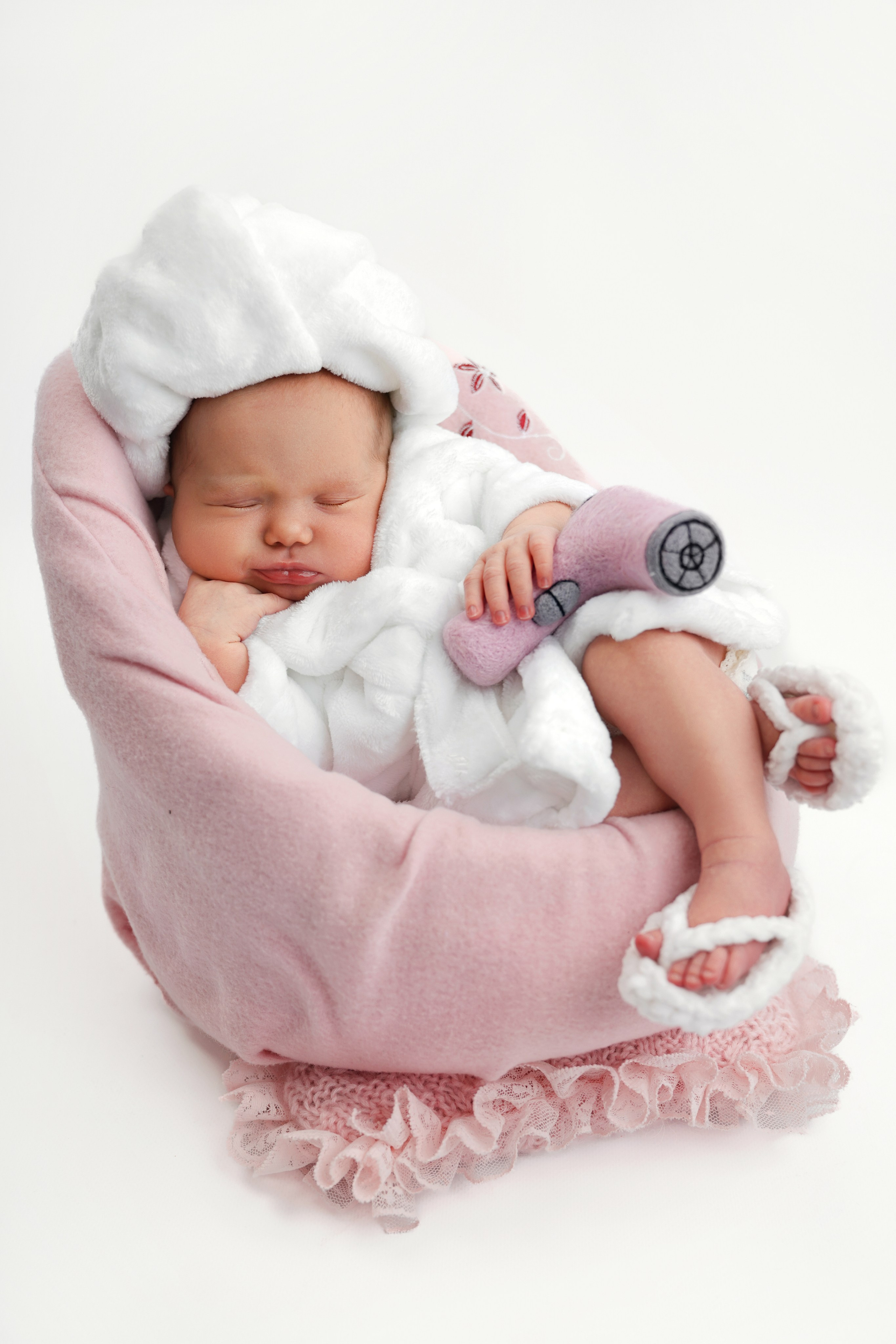 Фотосессия новорожденного (newborn). Фотограф новорожденных, детей до года и беременных в Симферополе