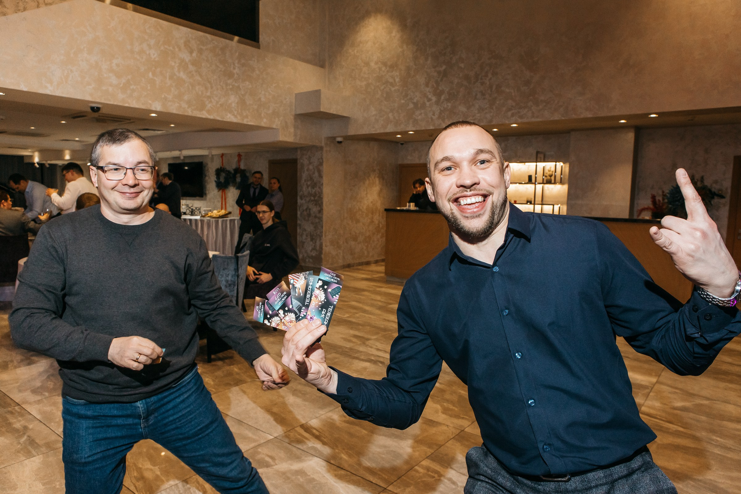 Хороший репортажный фотограф на корпоратив в Питере