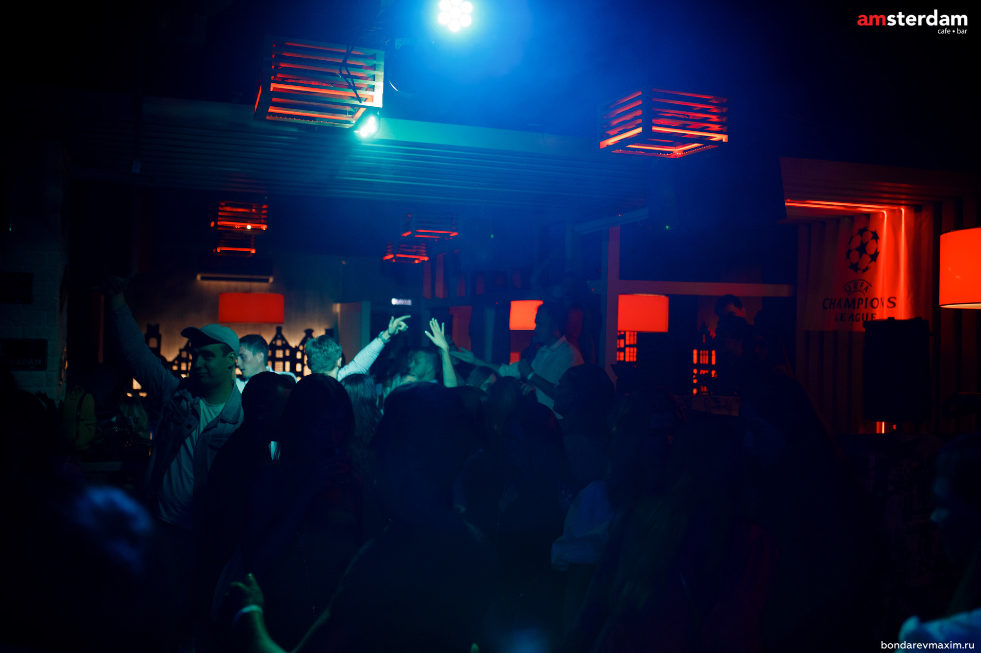 Фото отчет из Кафе-бар «Амстердам» 2020 08 22. Максим Бондарев, коммерческий фотограф для бизнеса | Курск