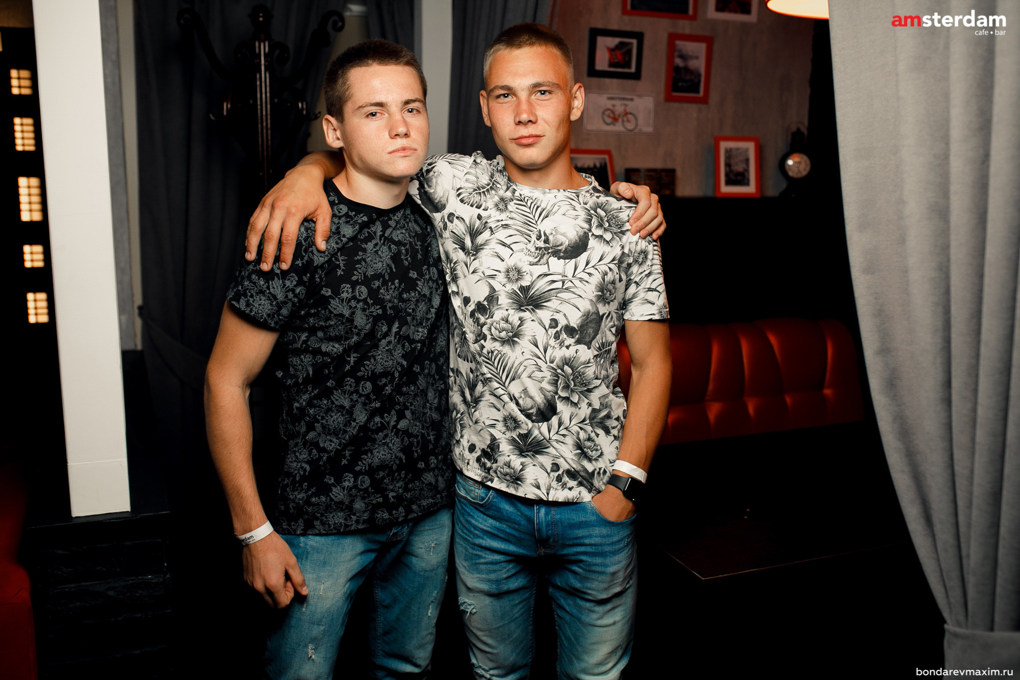 Фото отчет из Кафе-бар «Амстердам» 2020 08 22. Максим Бондарев, коммерческий фотограф для бизнеса | Курск