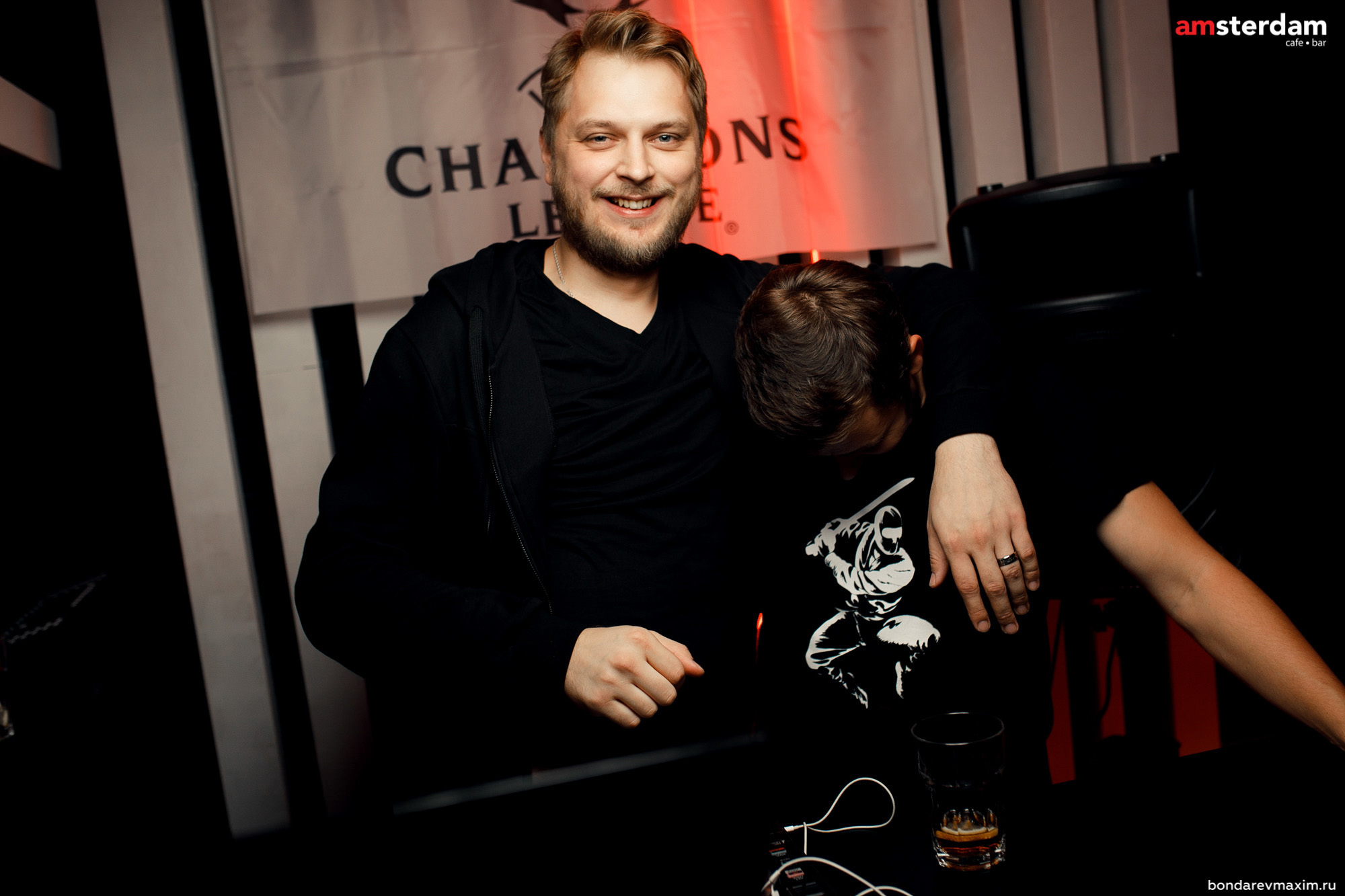 Фото отчет из Кафе-бар «Амстердам» 2020 08 22. Максим Бондарев, коммерческий фотограф для бизнеса | Курск