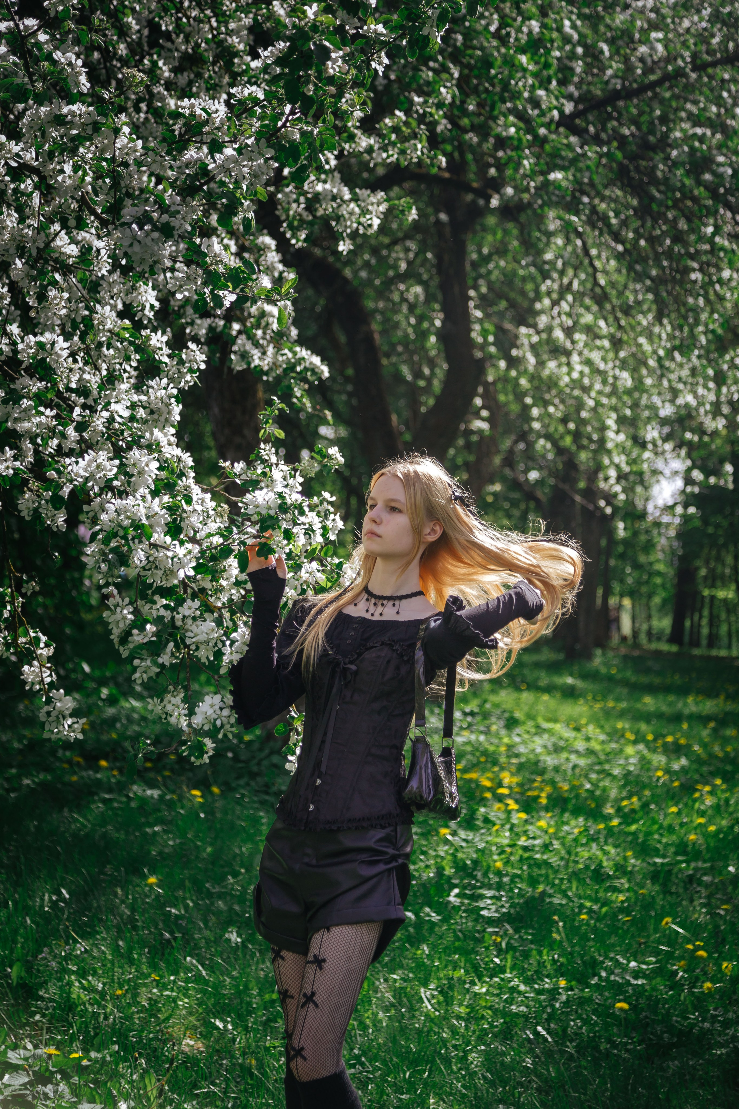 Весенняя фотосессия в цветении. Фотограф в Минске Екатерина Тузова