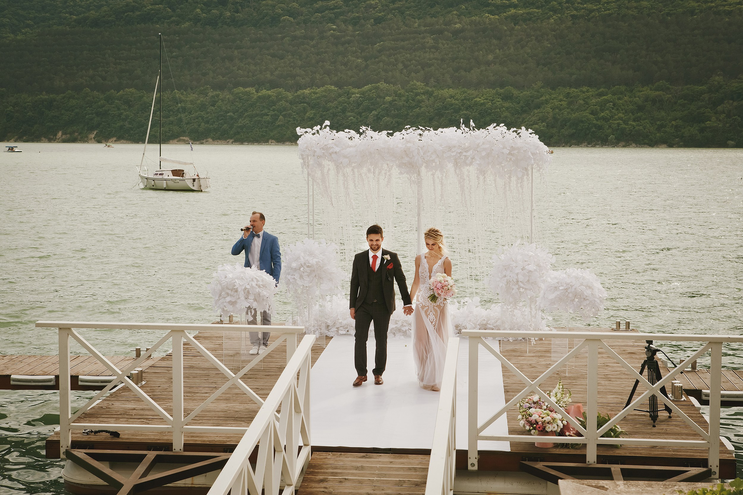 Организация свадьбы в Абрау-Дюрсо. Свадьба в Абрау-Дюрсо