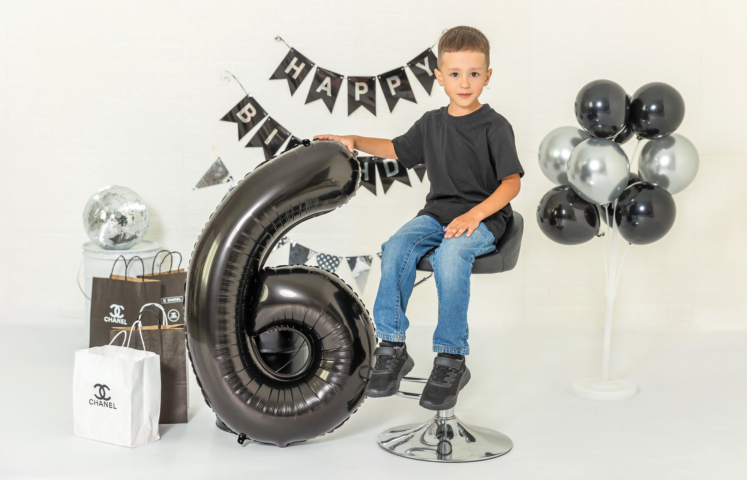 Тематические фотозоны. Детский семейный фотограф в г. Находка Ольга Коваленко, фотостудия Memories