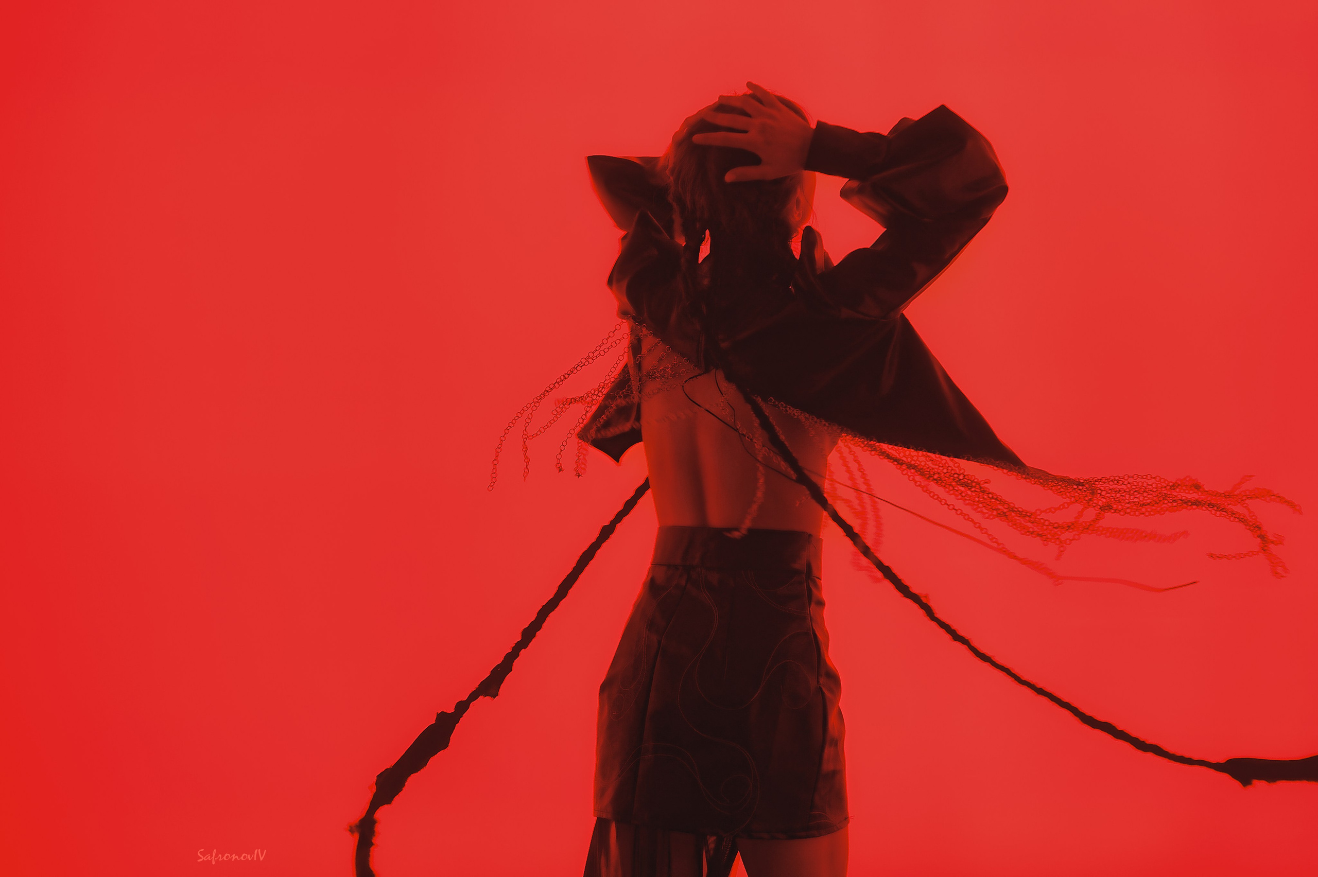 Костюм Громкий Шепот