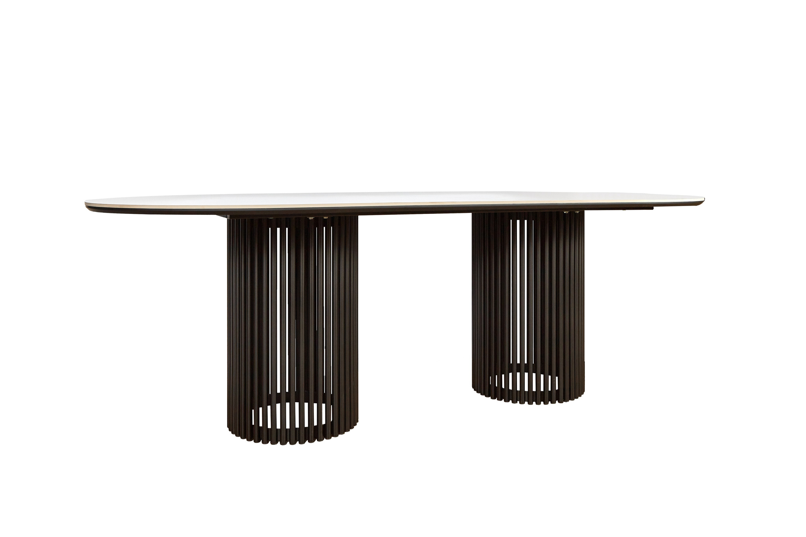 Предметная съемка столов. Фотограф Руслан Потапов в Краснодаре