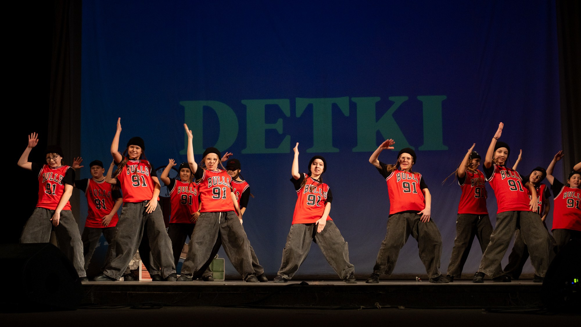 Отчетный концерт танцевального коллектива «Детки». Репортажный фотограф в Казани Павел Серпокрылов