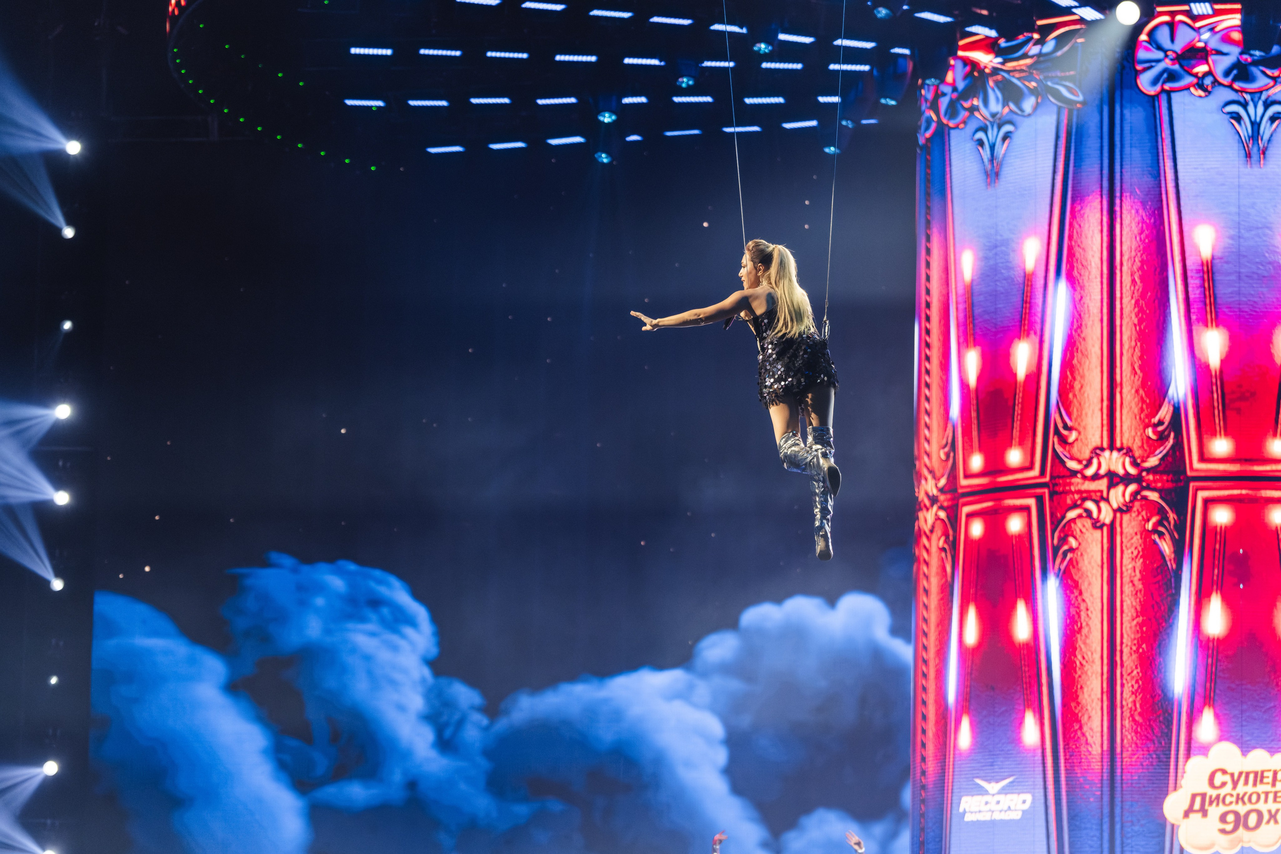 Superdiskoteka 90. Svyatoslav Bunkov | photographer