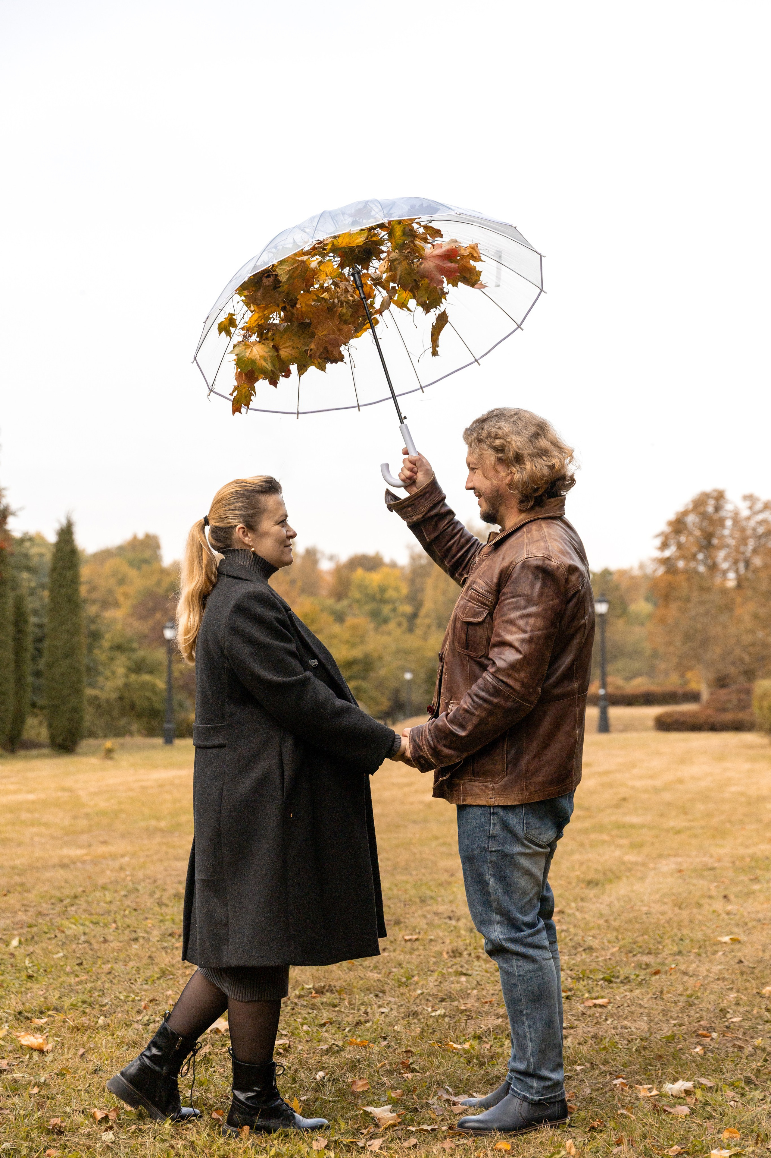 Олег и Марина. В ожидании. Профессиональный интерьерный и репортажный фотограф Минск и РБ. Максим Орлов