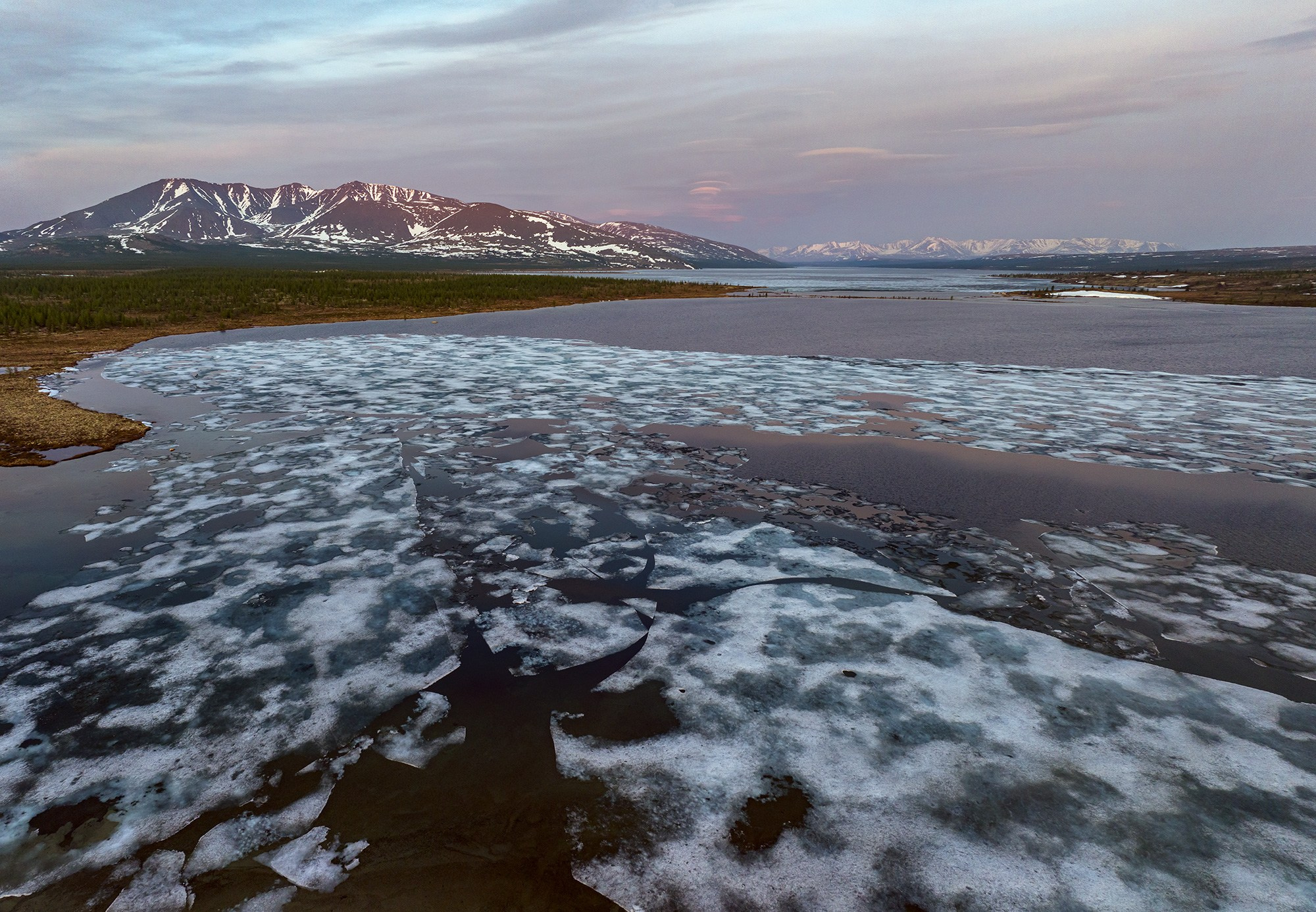 Весенняя фотоэкспедиция по Колымским озёрам
