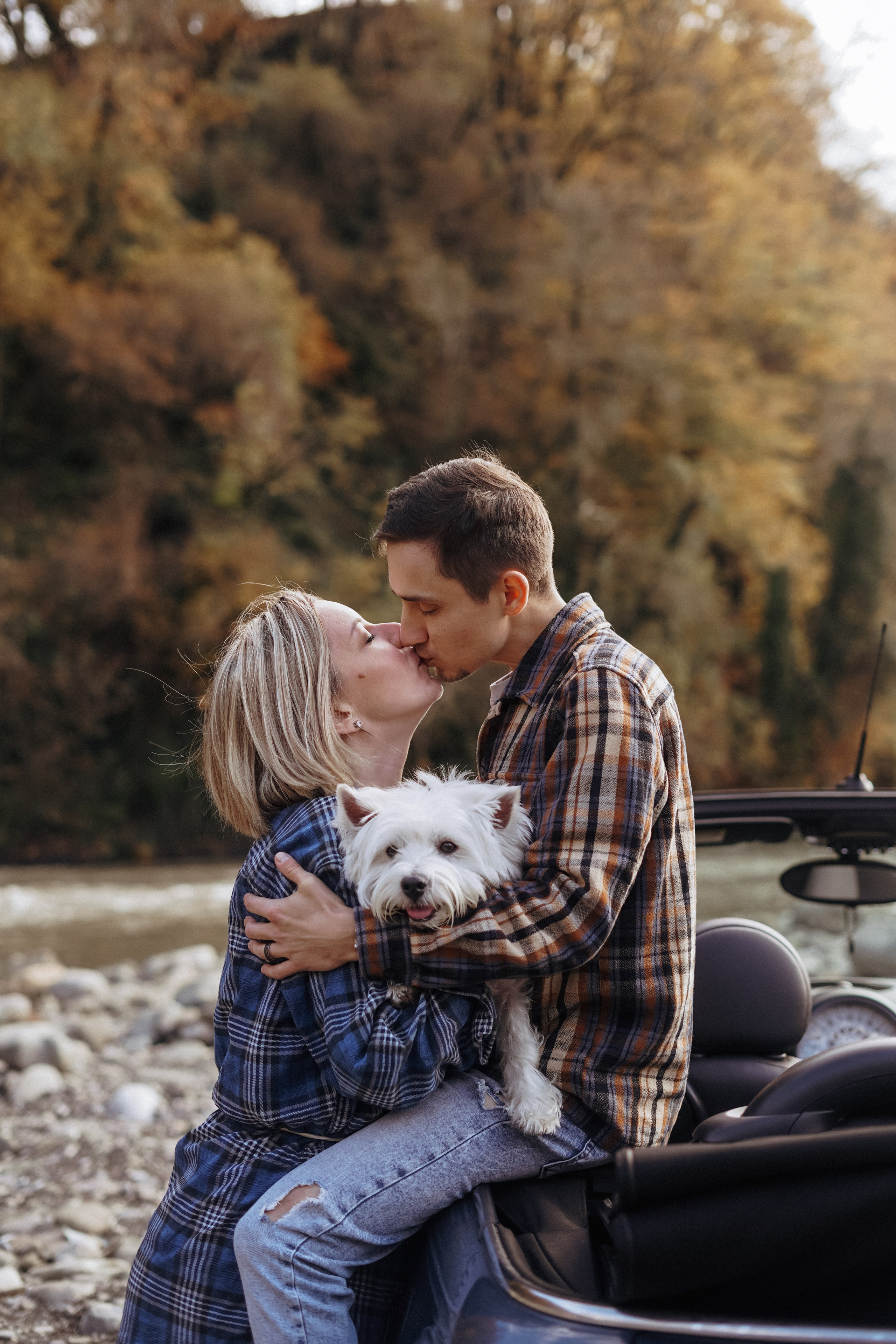 Миша, Лена, Лакки и мини-купер. Фотограф в Сочи и Абхазии | Фототуры | September Air