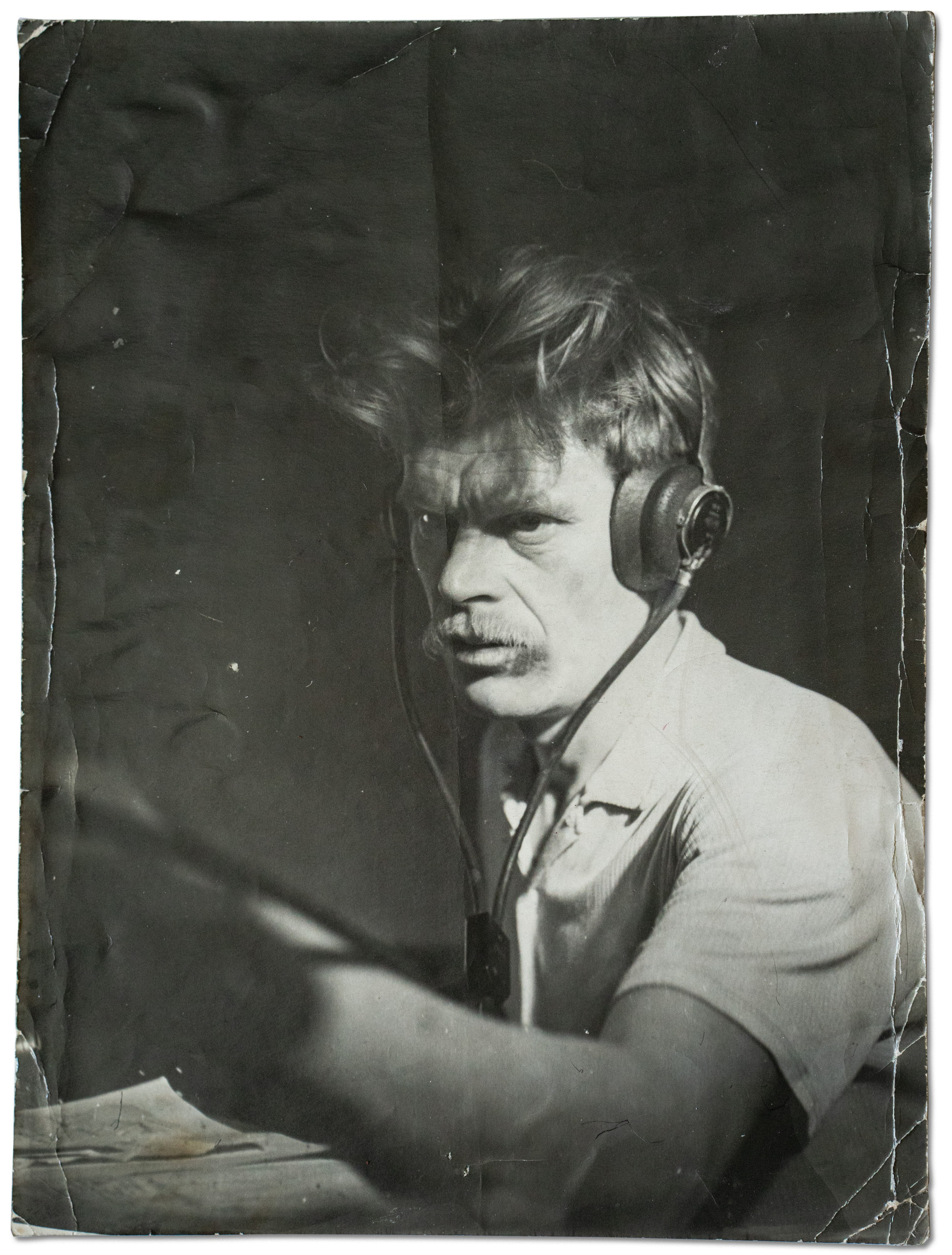 Фотопроект о семейной памяти и травме. Vasily Pindyurin visual artist