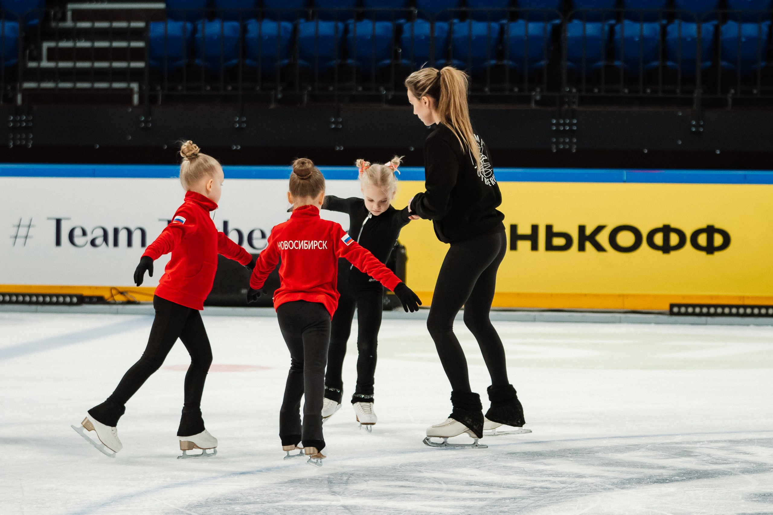 Мастер-класс Алины Загитовой в Новосибирске. Воробьева Ксения — Спортивный и танцевальный фотограф Новосибирск