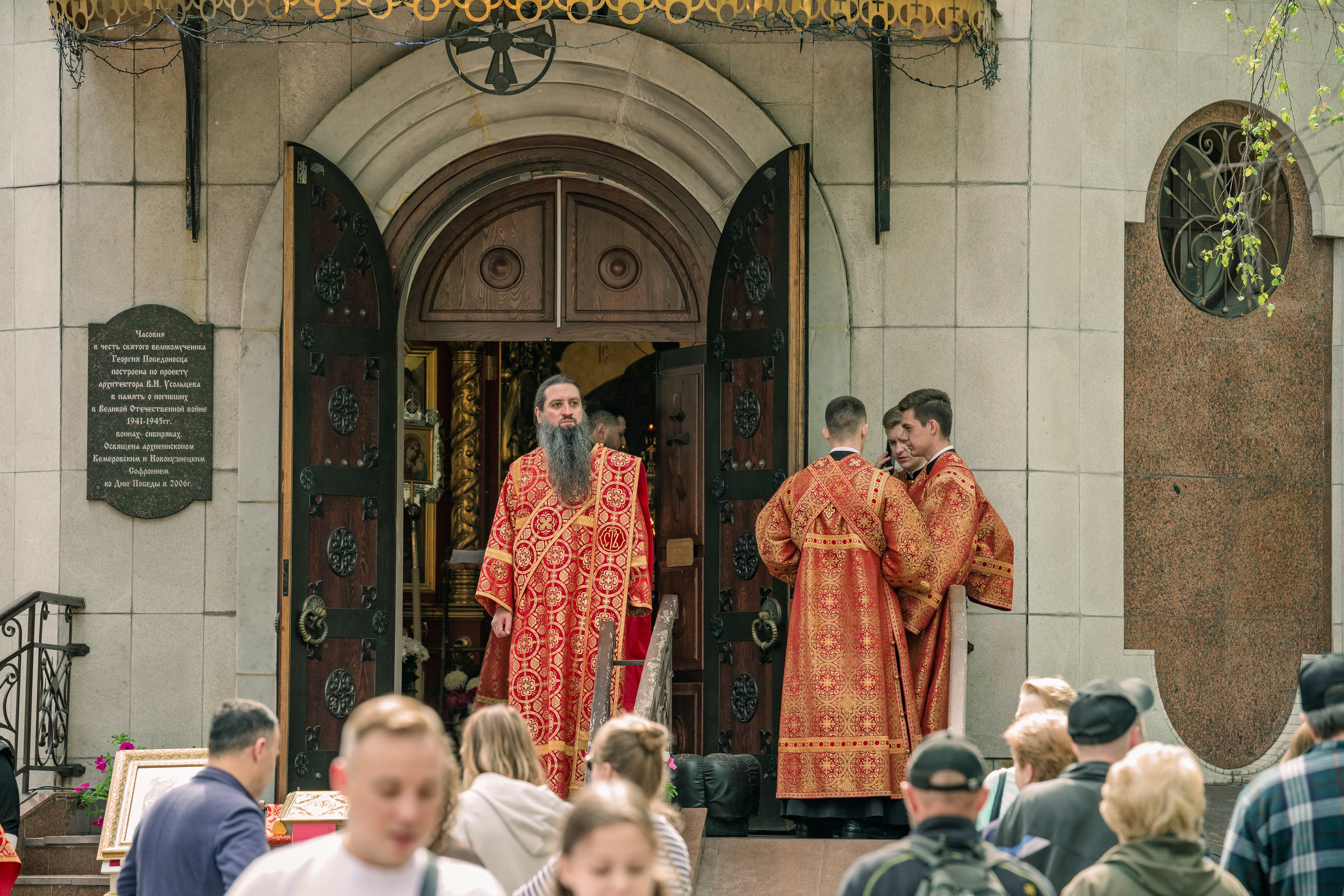 День Победы в Новокузнецке, 2025 год. Антон Непочатых — Большой мужской фотограф