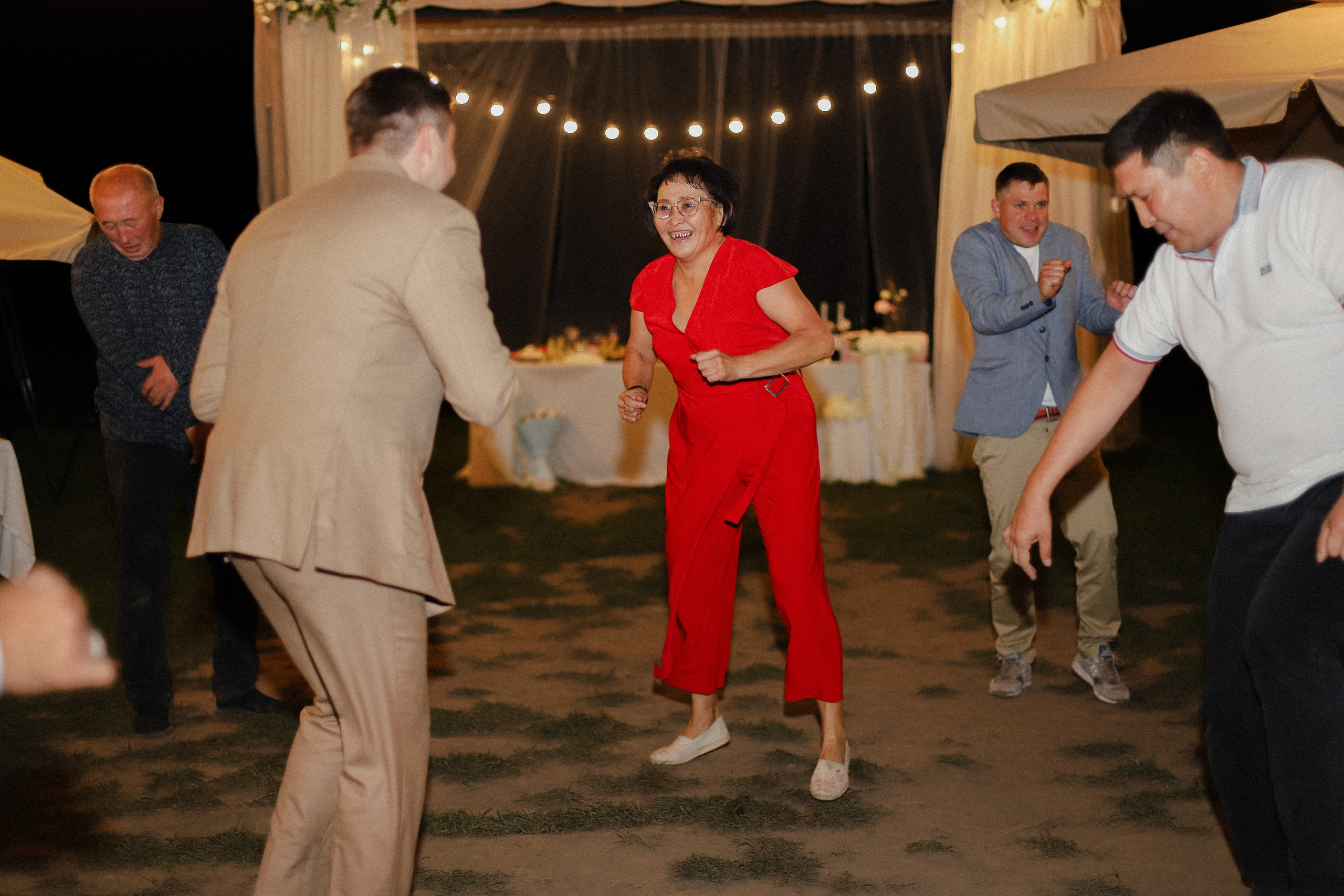 Рустам и Елизавета. Фотограф в Алматы и Москве Даша Пушкина