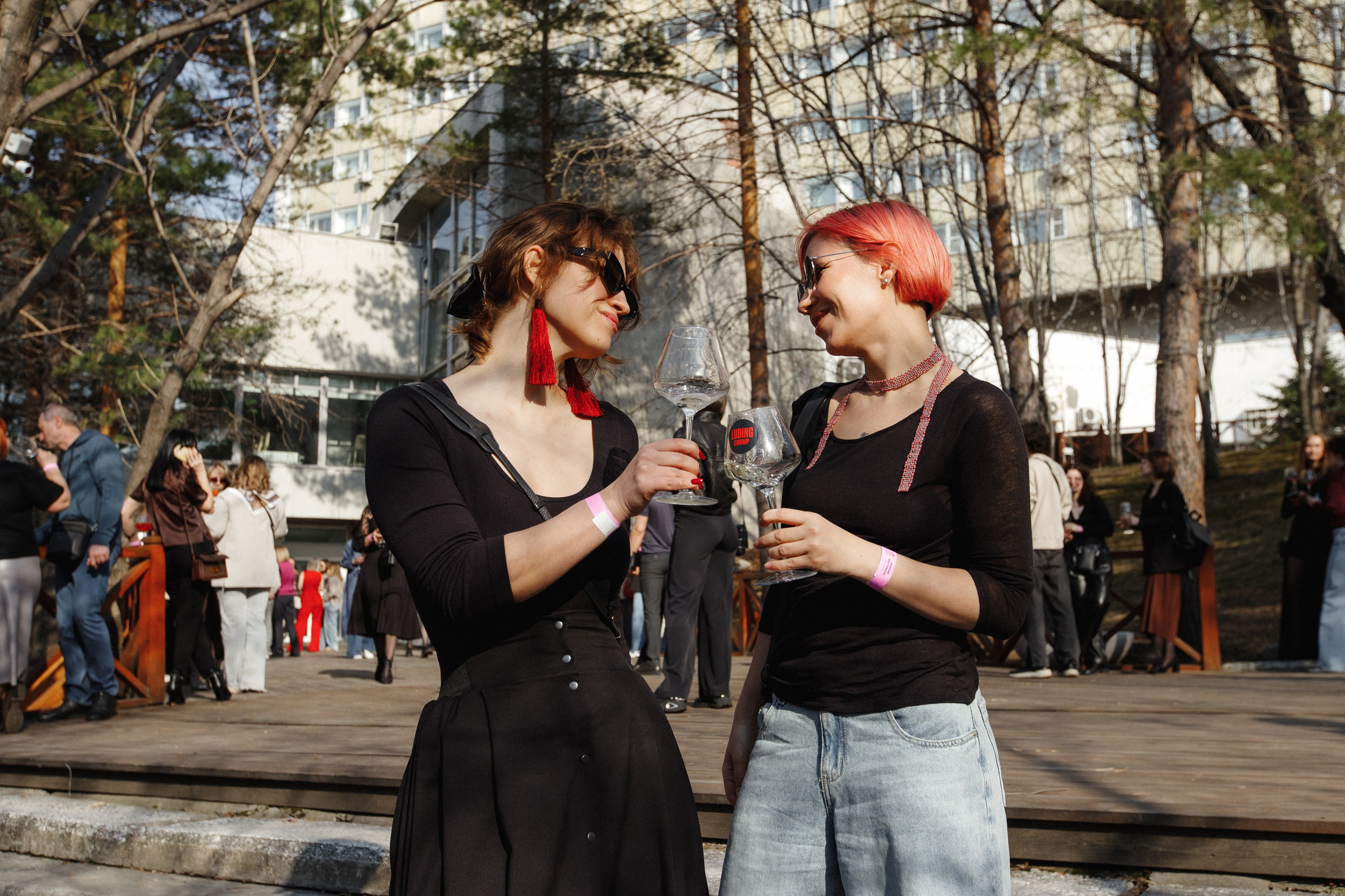 ФЕСТИВАЛЬ ИГРИСТЫХ ВИН. СВОИ. ФОТООТЧЕТЫ-СОБЫТИЯ-МЕСТА