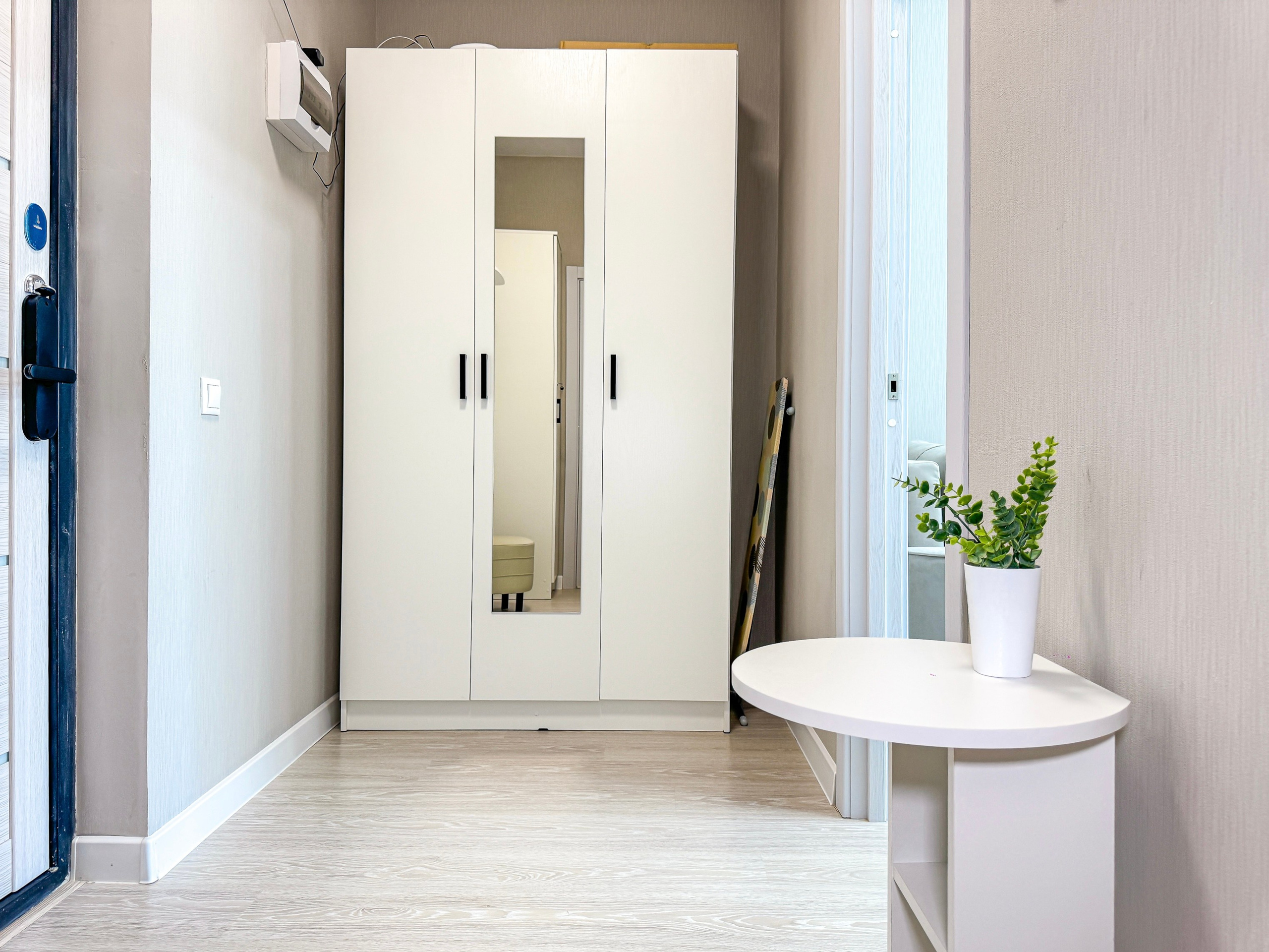 УПАКОВКА. Снять квартиру посуточно/Упаковка/Управление/Дизайнер недвижимости — Добро пожаловать В ГОСТИ!