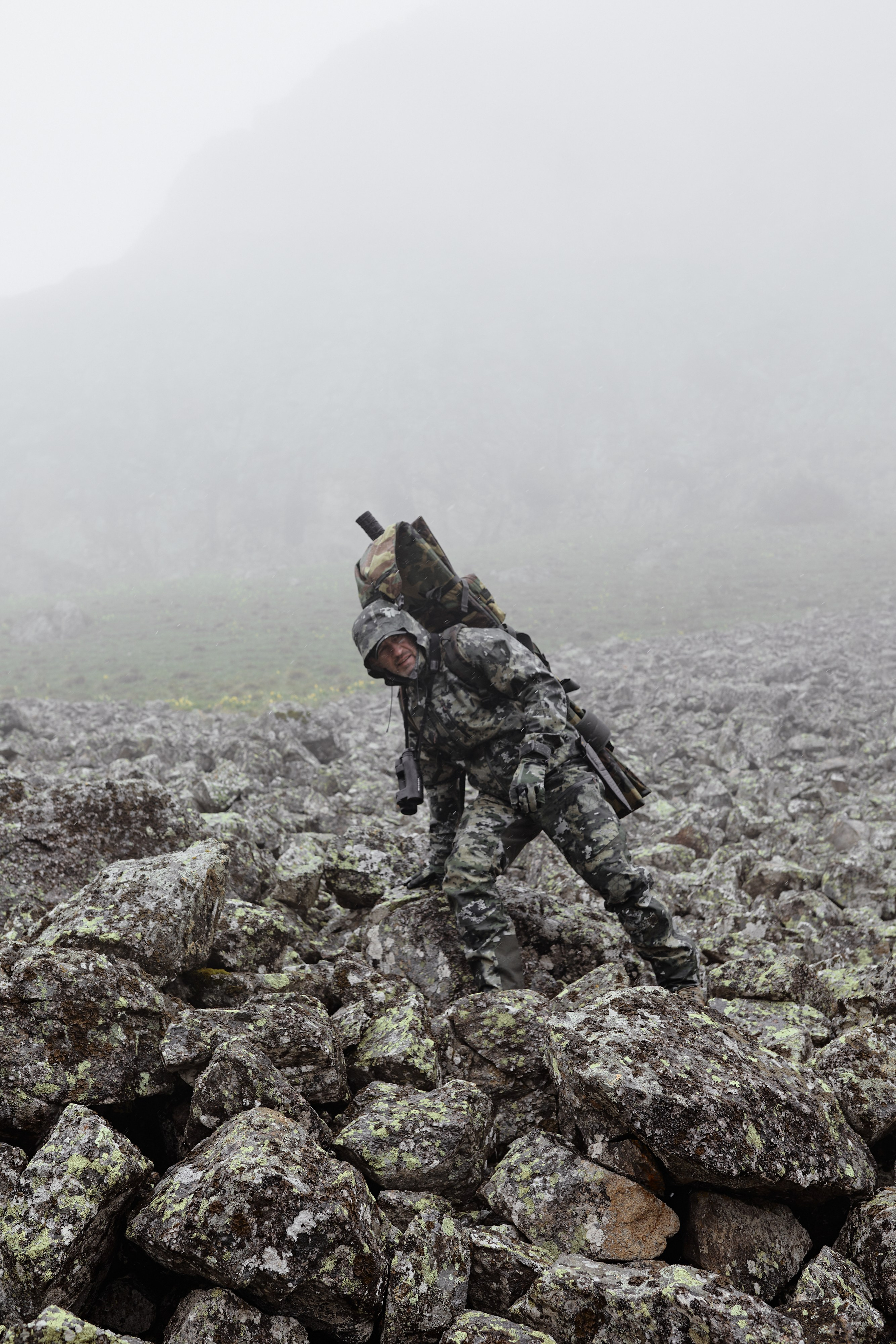 Съемка для бренда охотничьей одежды под ключ. Фотограф Продюсер в горах КБР / Москва Нальчик Горы