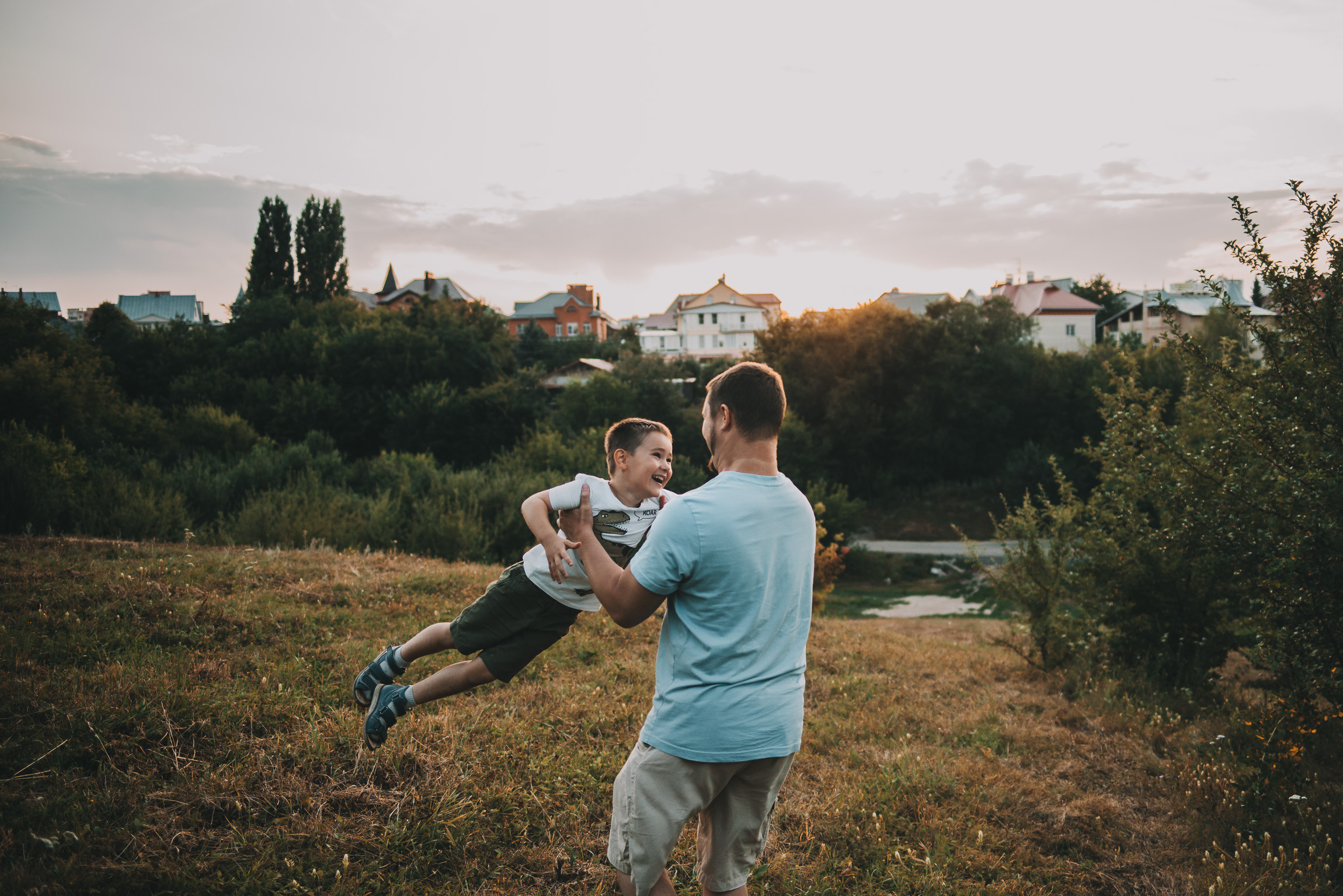 Антон и Лиза. Фотограф новорожденных в стиле lifestyle в Воронеже Юлия Ключникова