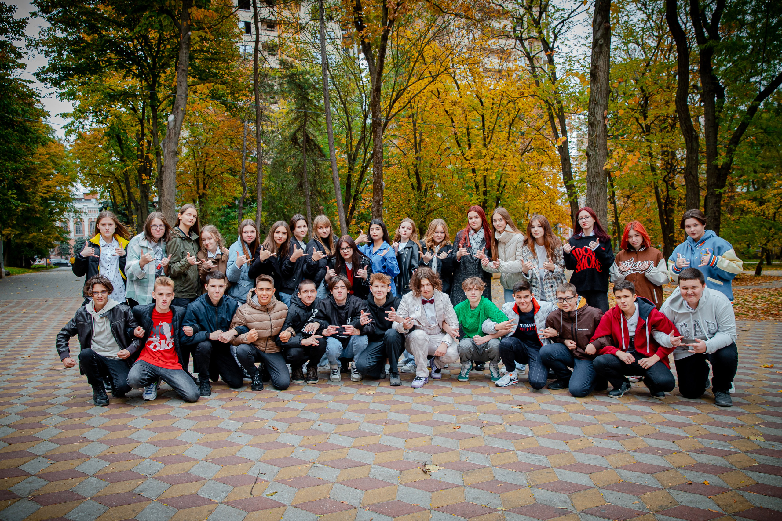 Фотосессия Гимназия 76 Класс 9Е. Современные Выпускные Альбомы в Ростове-на-Дону