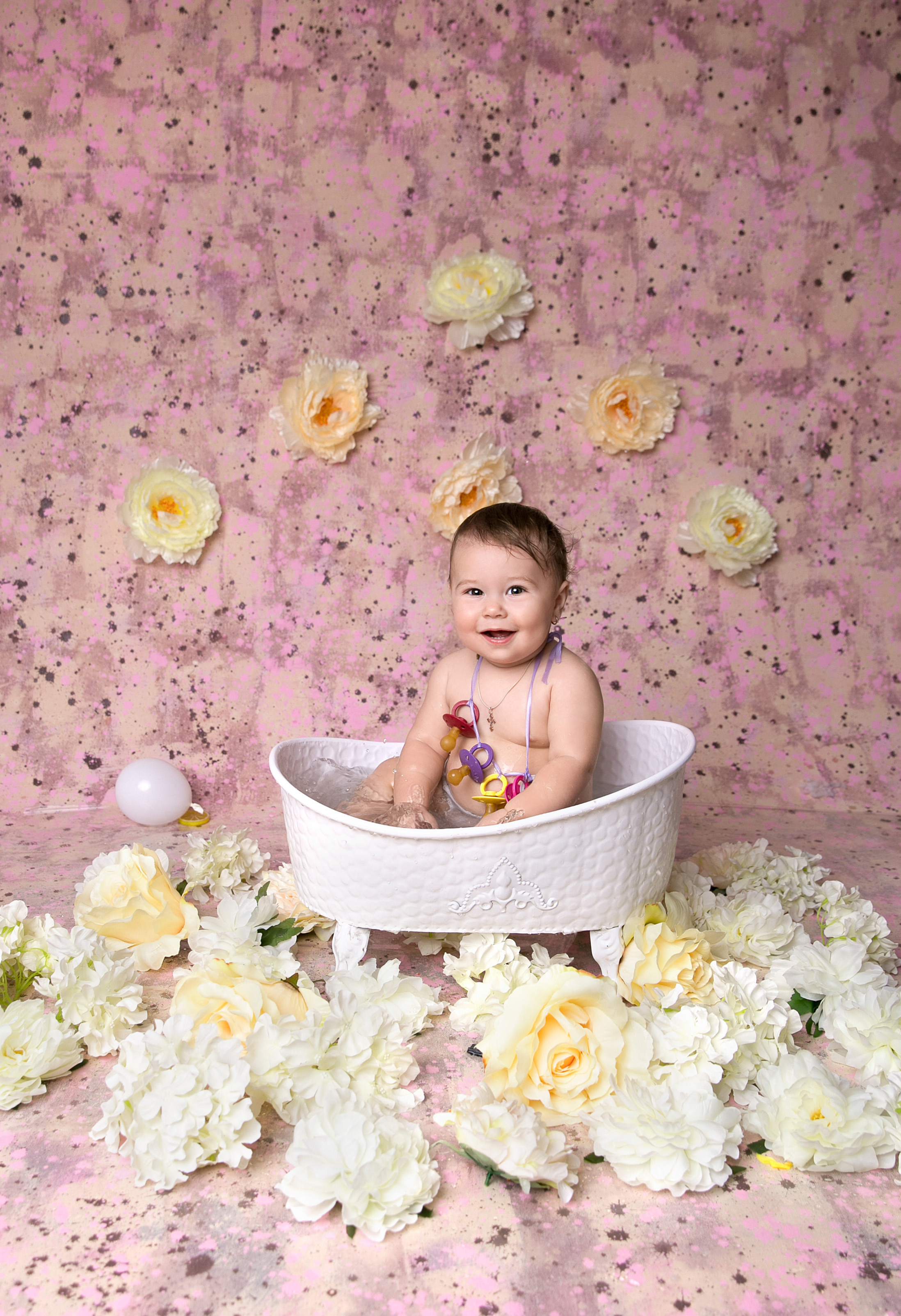 Фотосессия ГОДОВАСИЕ. Фотограф новорожденных, детей до года и беременных в Симферополе