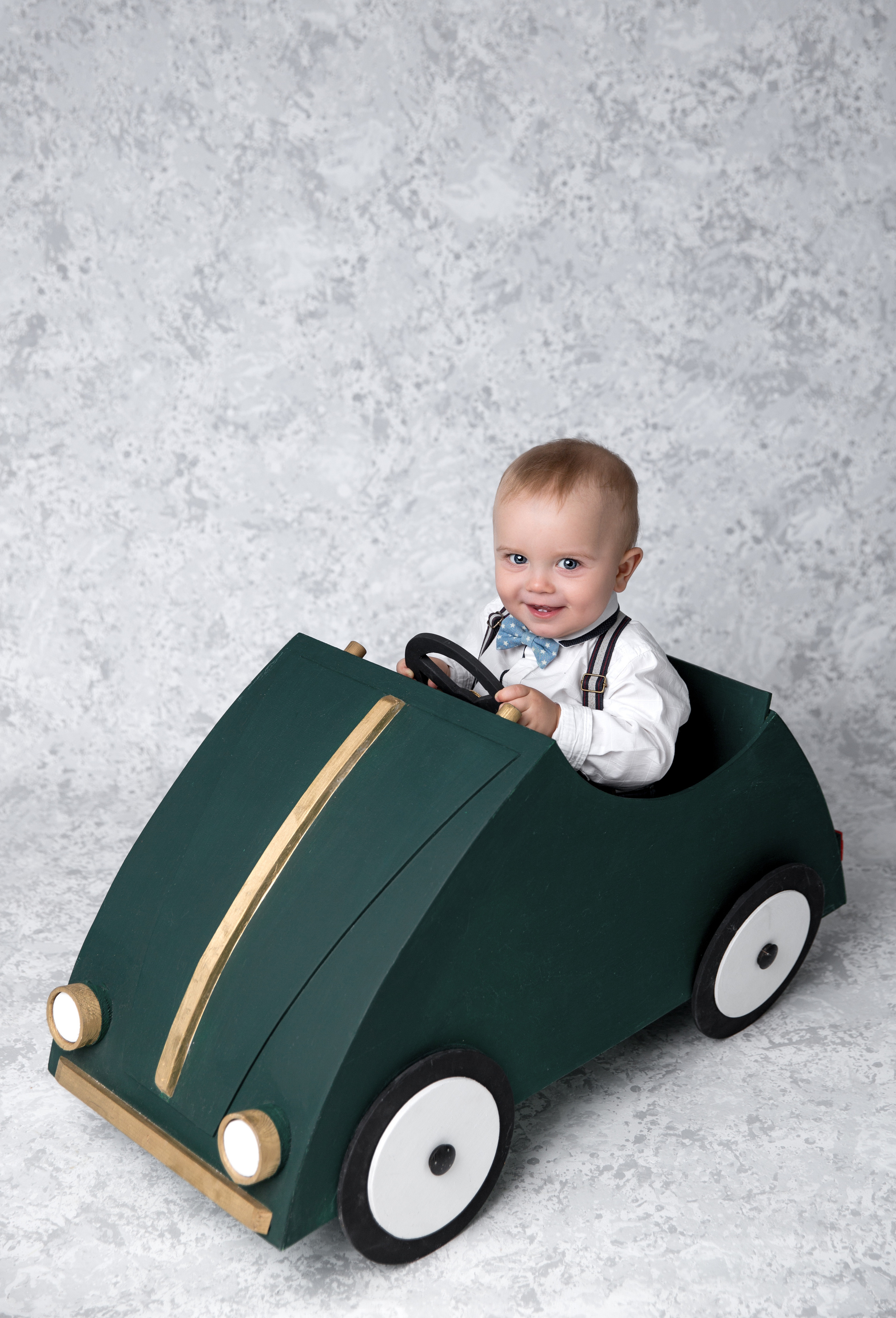 Фотосессия ГОДОВАСИЕ. Фотограф новорожденных, детей до года и беременных в Симферополе