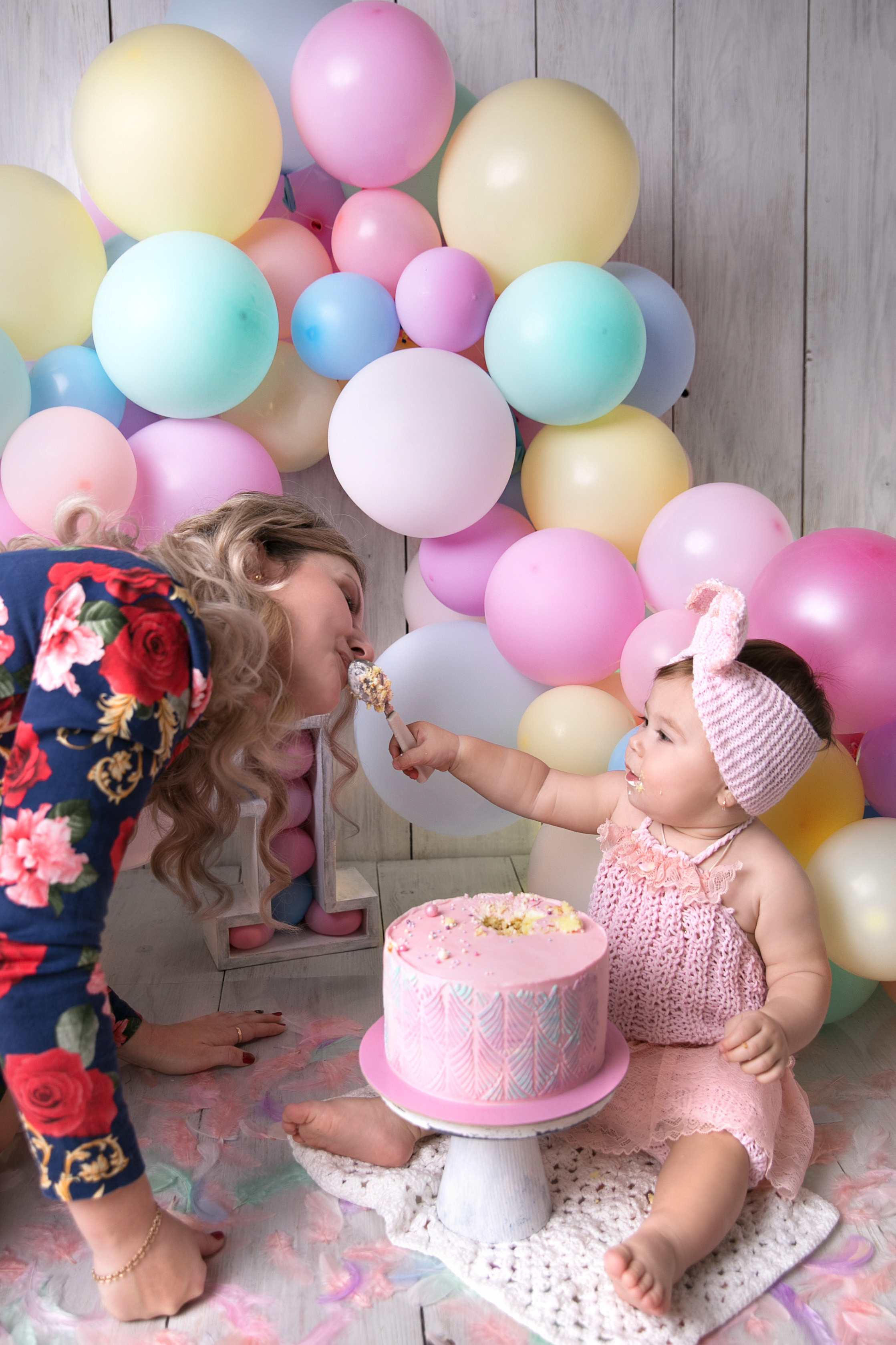 Фотосессия ГОДОВАСИЕ. Фотограф новорожденных, детей до года и беременных в Симферополе